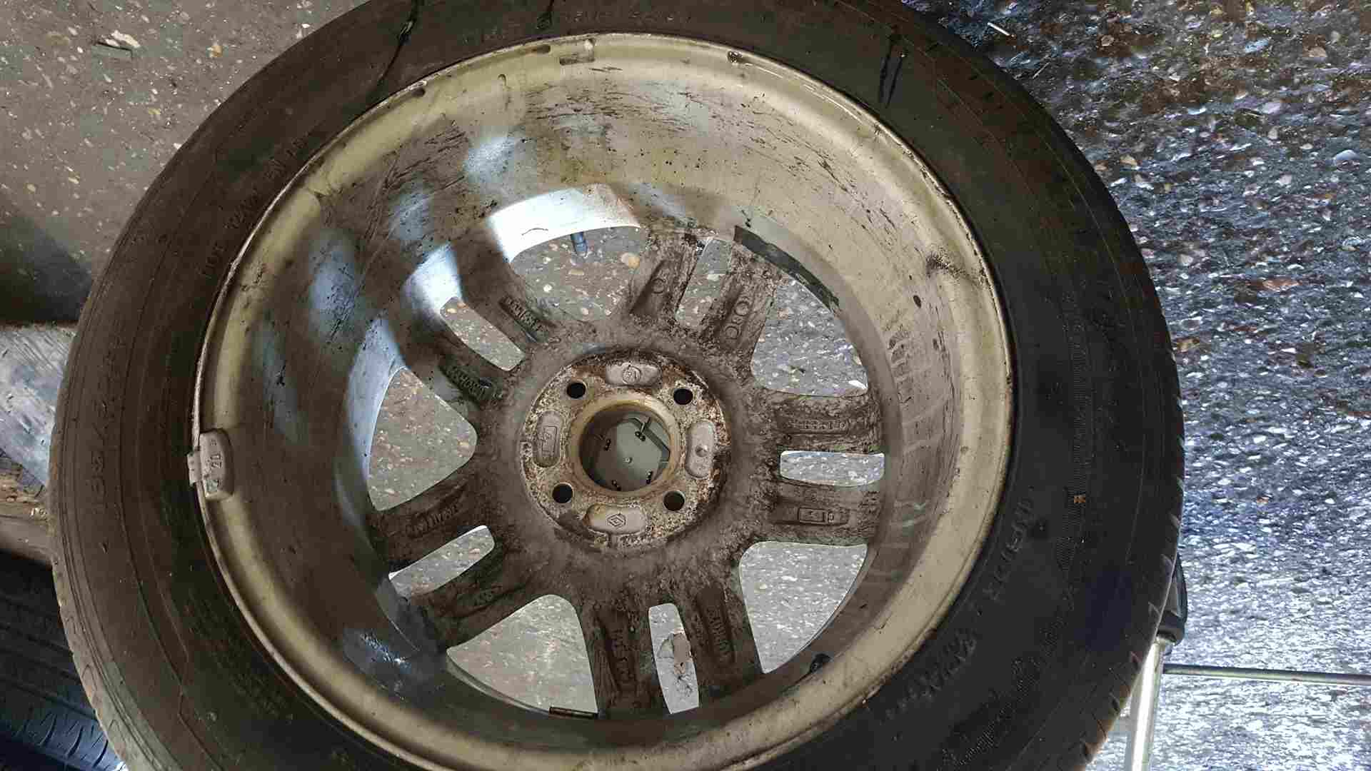 Thumb 7 Renault Clio MK3 2005-2009 Mahonia Alloy Wheel X 1 4/5 4/5  8200317802