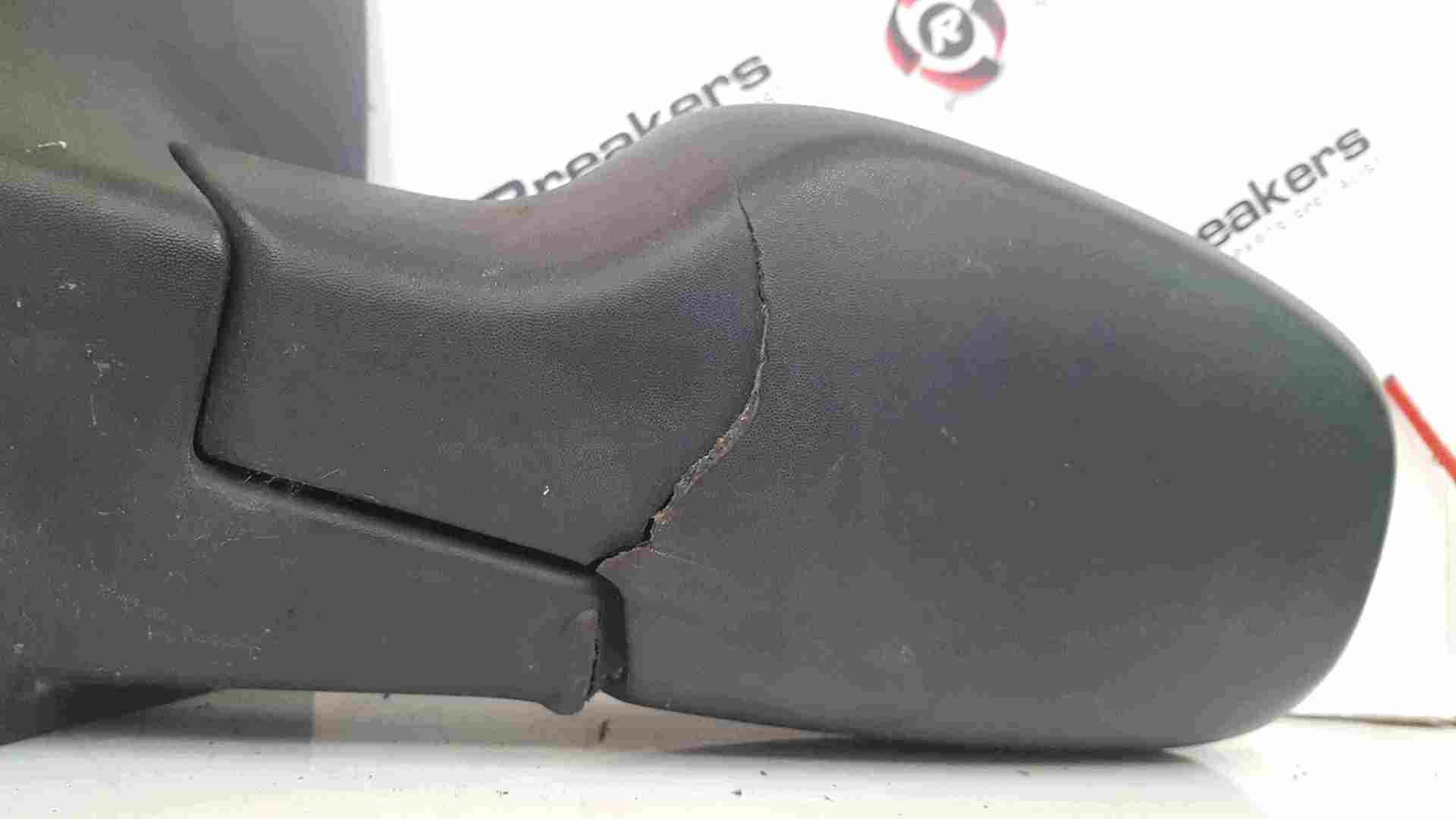 Thumb 4 Renault Clio MK3 2005-2009 Passenger NS Wing Mirror Plain Black BROKEN CASE