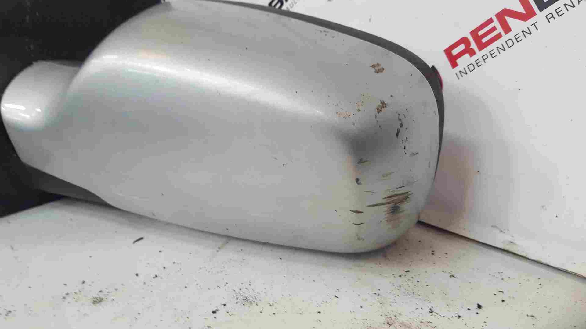 Thumb 2 Renault Clio MK3 2005-2009 Passenger NS Wing Mirror Silver TED69