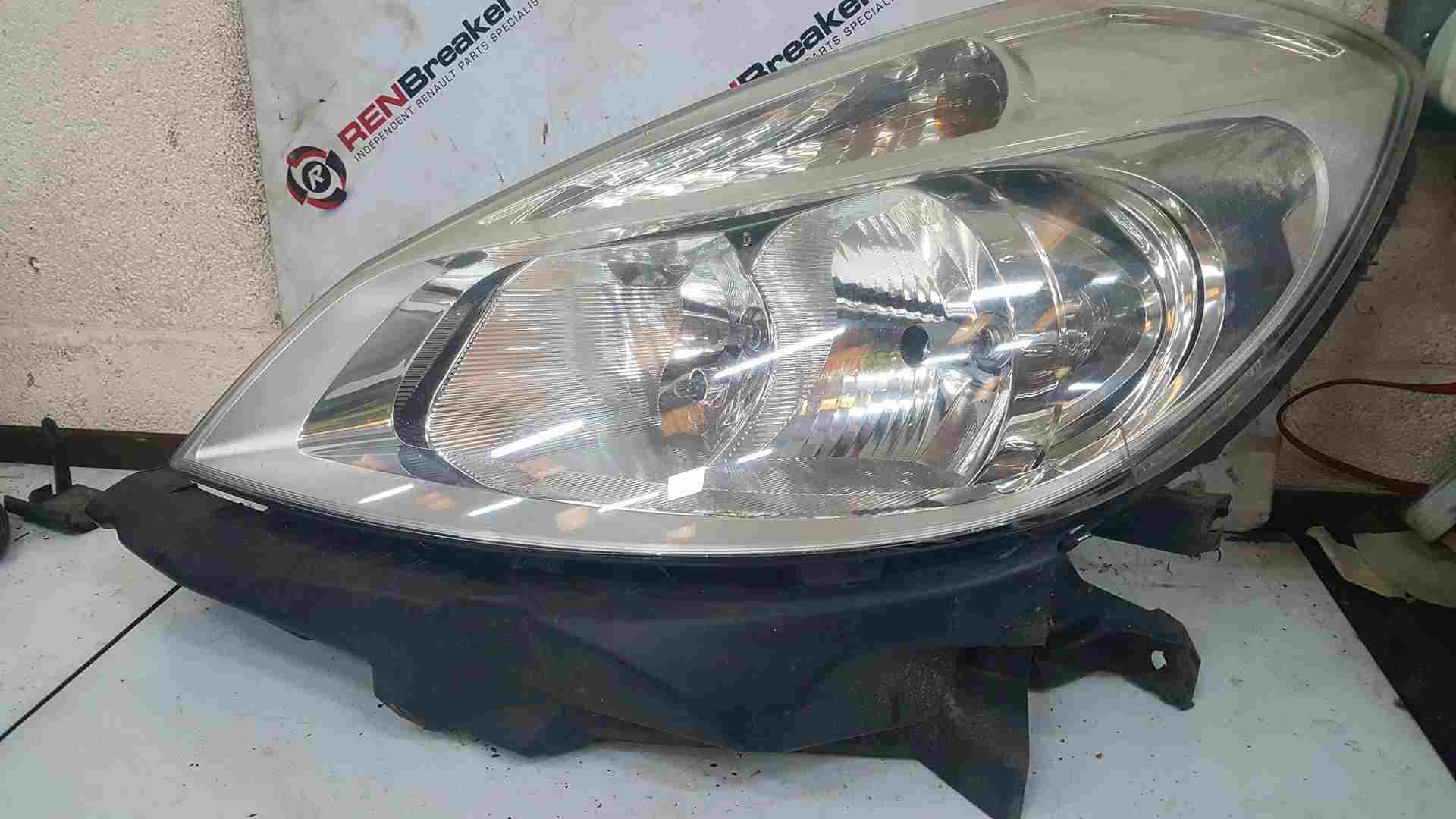 Thumb 5 Renault Clio MK3 2005-2009 Passenger NSF Front Head Lamp Headlight Chrome Crack