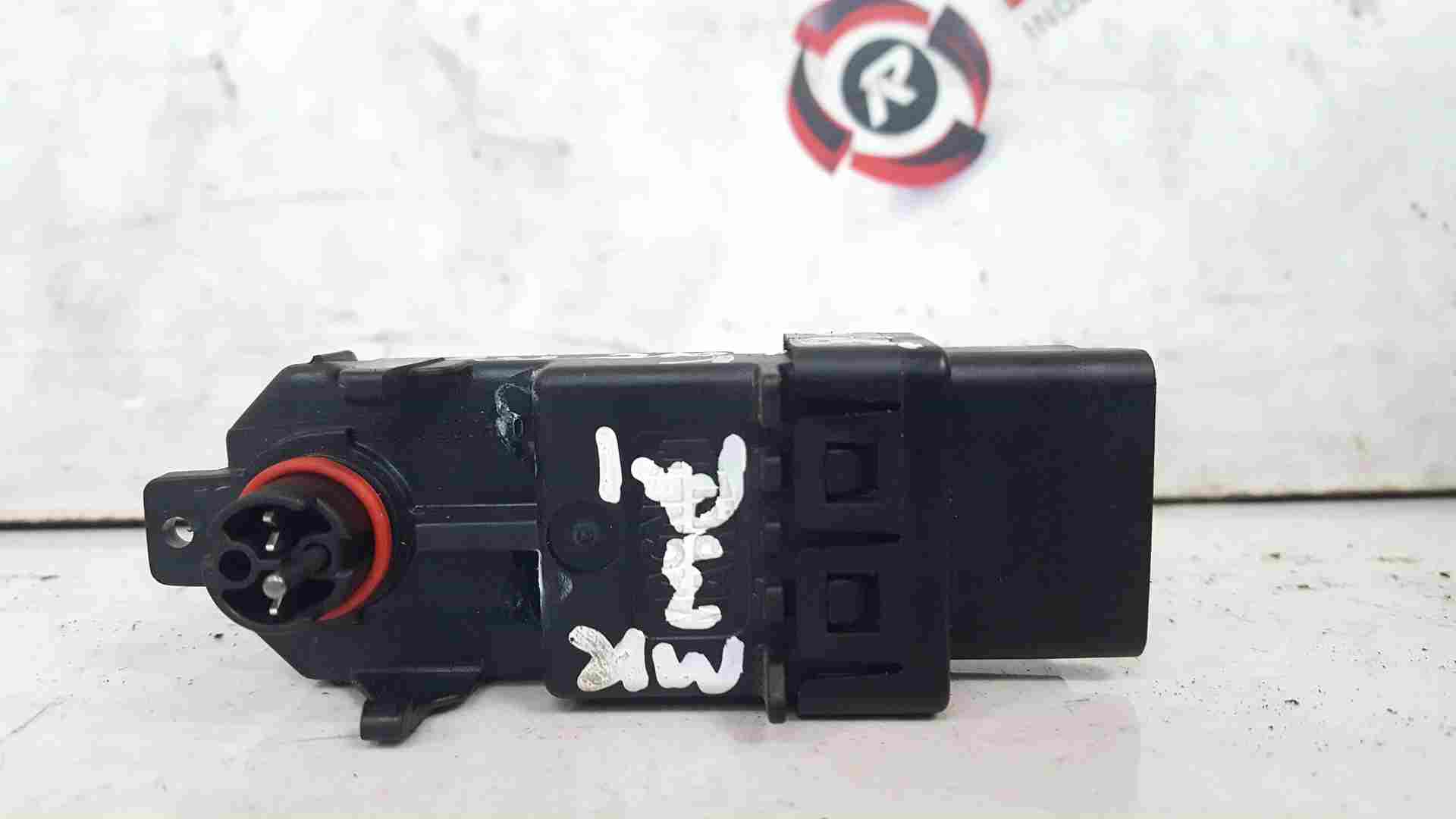 Thumb 2 Renault Clio MK3 2005-2009 Passenger NSF Front Window Motor Comfort Module