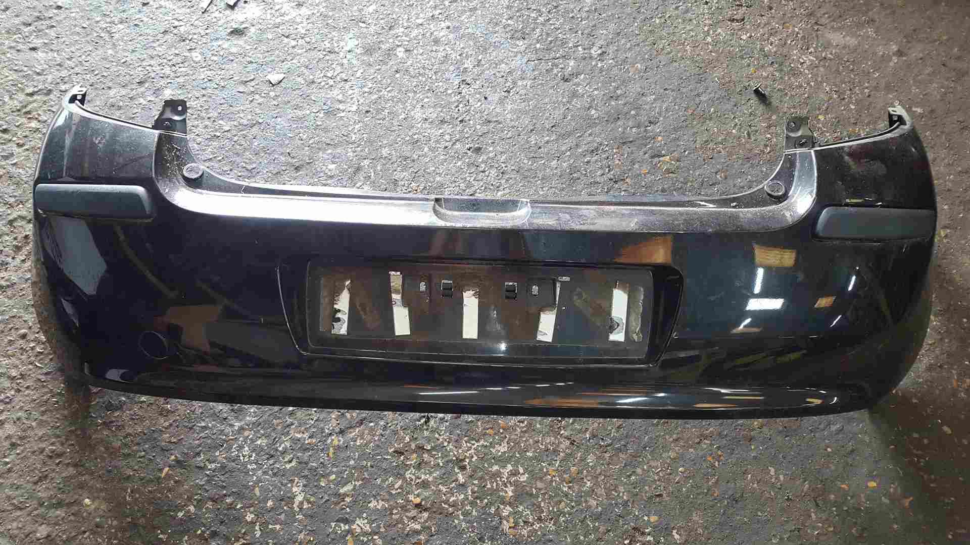 Renault Clio MK3 2005-2009 Rear Bumper Black 676