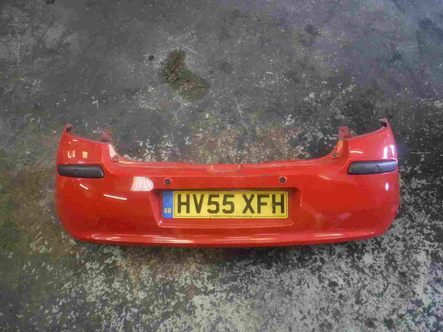 Renault Clio MK3 2005-2009 Rear Bumper Red TED75