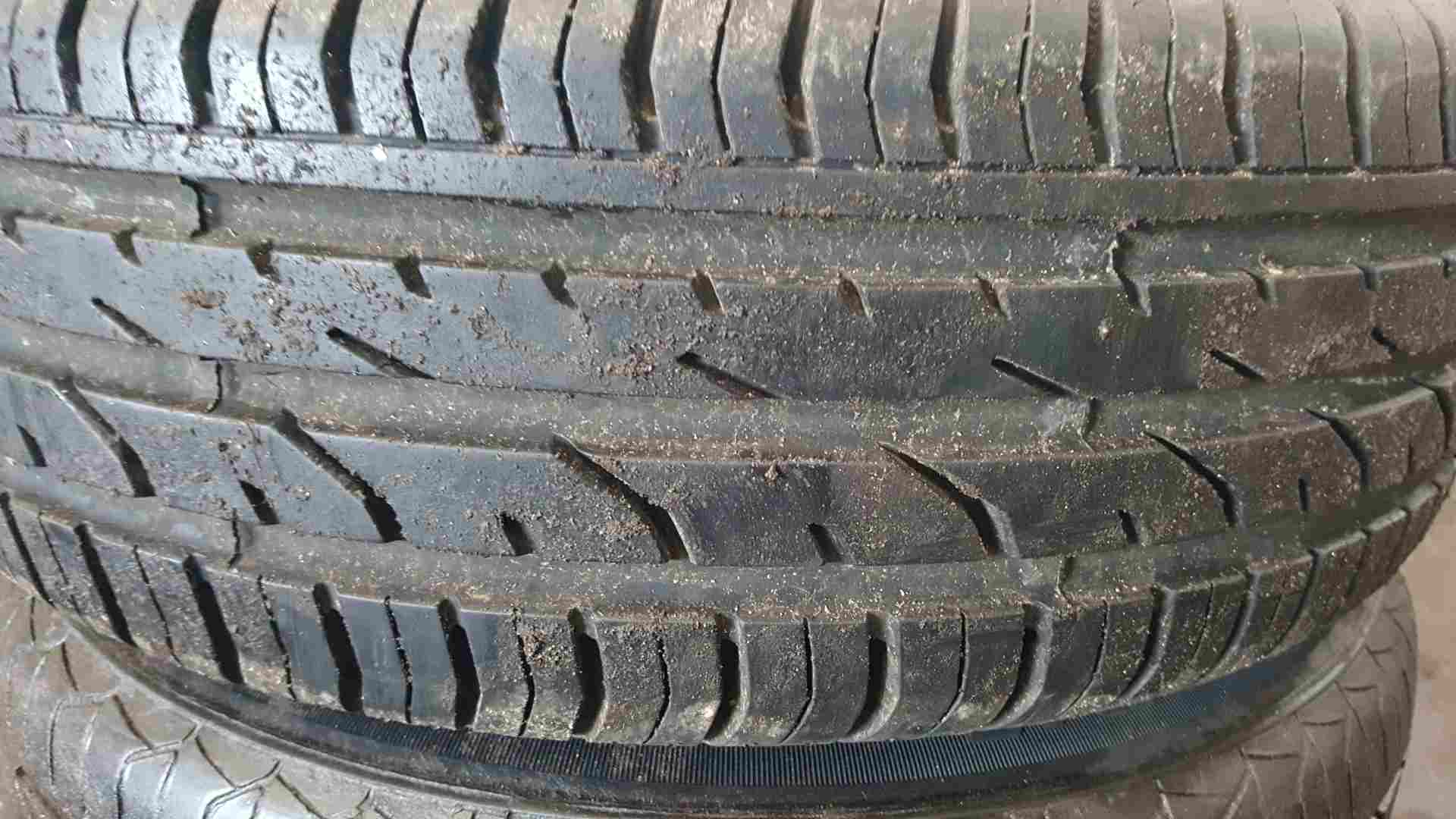 Thumb 4 Renault Clio MK3 2005-2009 Steel Wheel RIM + Tyre 185 60 15 6Mm Tread 3/5