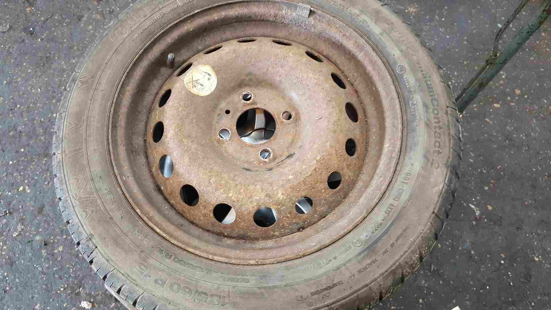 Thumb 5 Renault Clio MK3 2005-2009 Steel Wheel RIM + Tyre 185 60 15 6Mm Tread 3/5