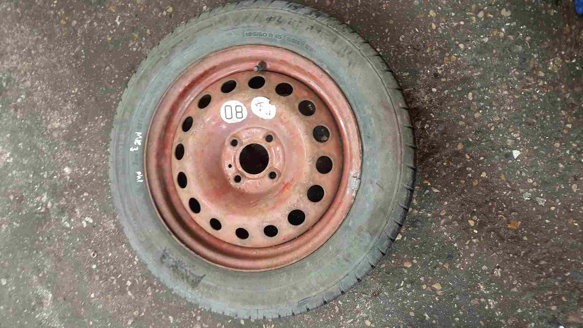 Thumb 2 Renault Clio MK3 2005-2009 Steel Wheel RIM + Tyre 185 60 15 7Mm Tread 3/5