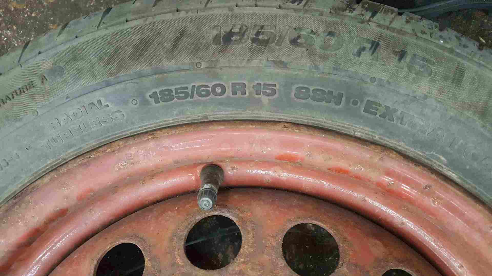 Thumb 3 Renault Clio MK3 2005-2009 Steel Wheel RIM + Tyre 185 60 15 7Mm Tread 3/5