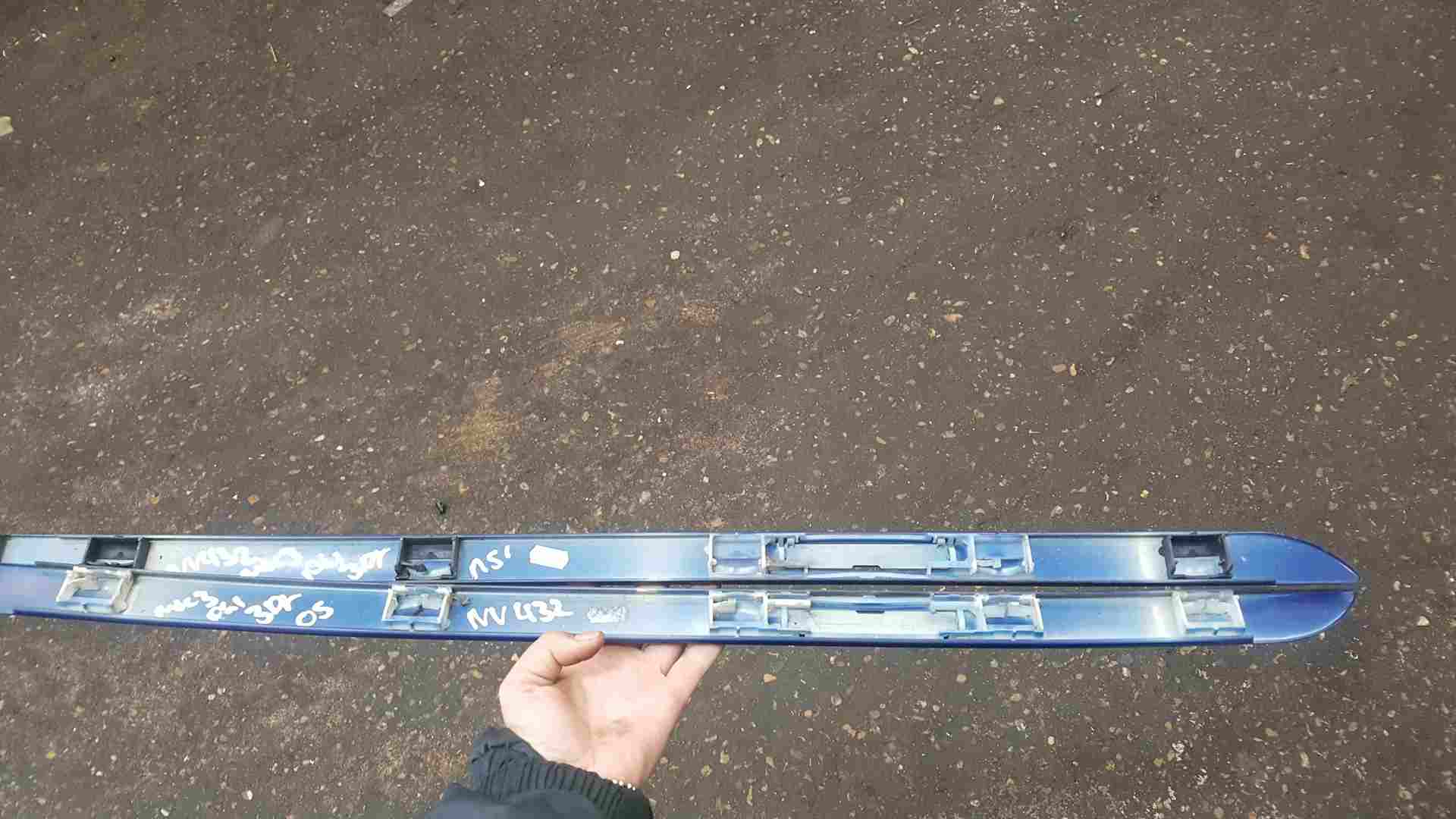 Thumb 4 Renault Clio MK3 2005-2012  Roof Insert Trim Rack Cover Blue Terna