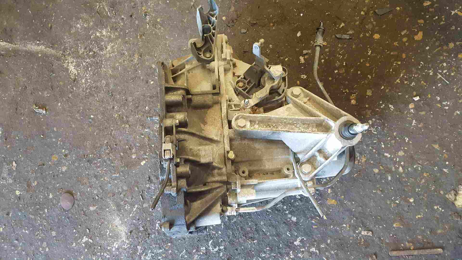 Renault Clio MK3 2005-2012 1.2 16V TCE Turbo Gearbox JH3 312  Jh3312