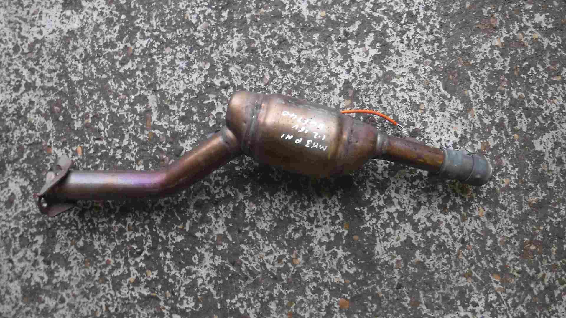 Renault Clio MK3 2005-2012 1.2 16v D4F 740 Exhaust Catalytic Converter Cat