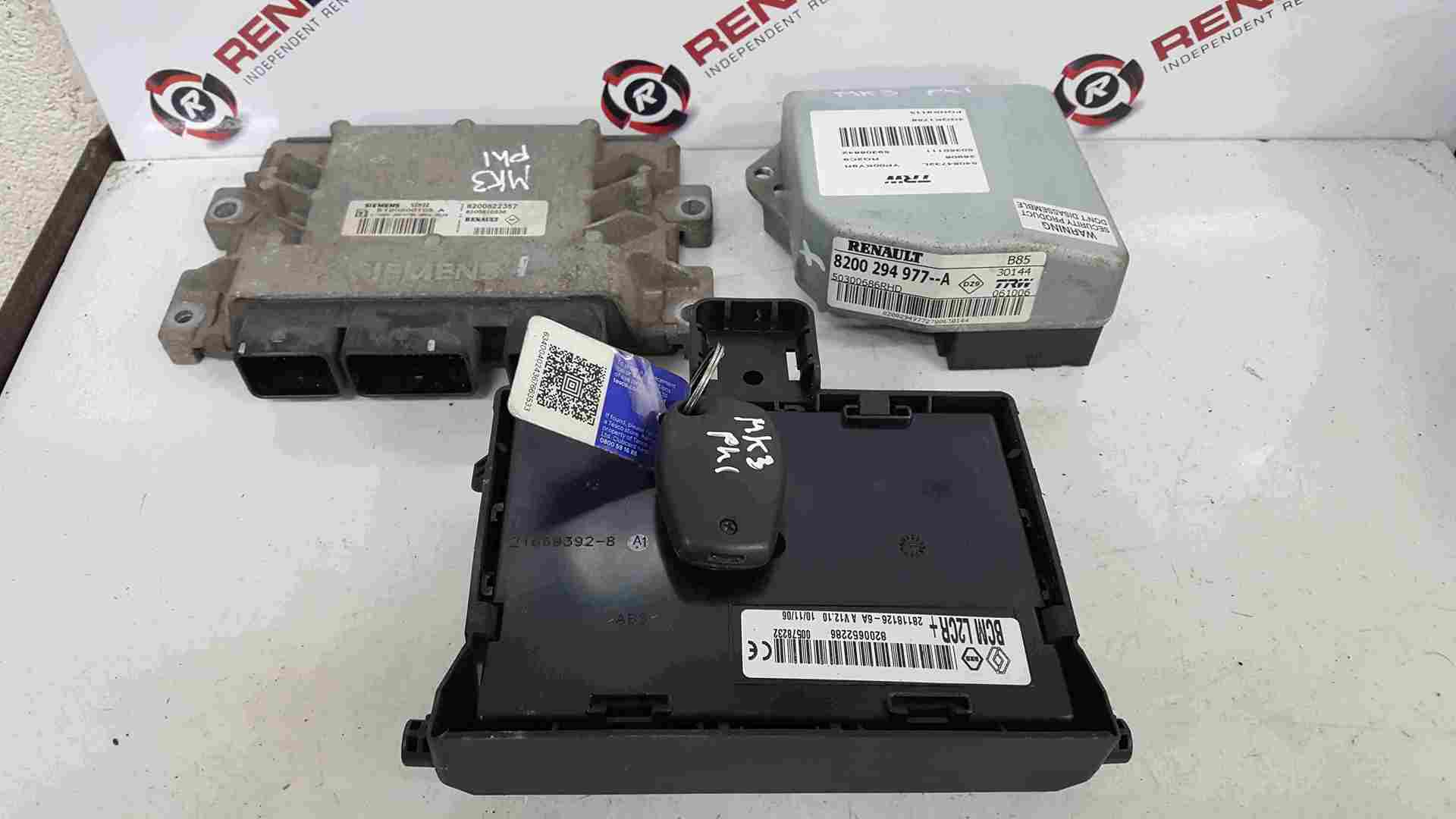 Renault Clio MK3 2005-2012 1.2 16v ECU SET UCH BCM + Key Fob 8200294977