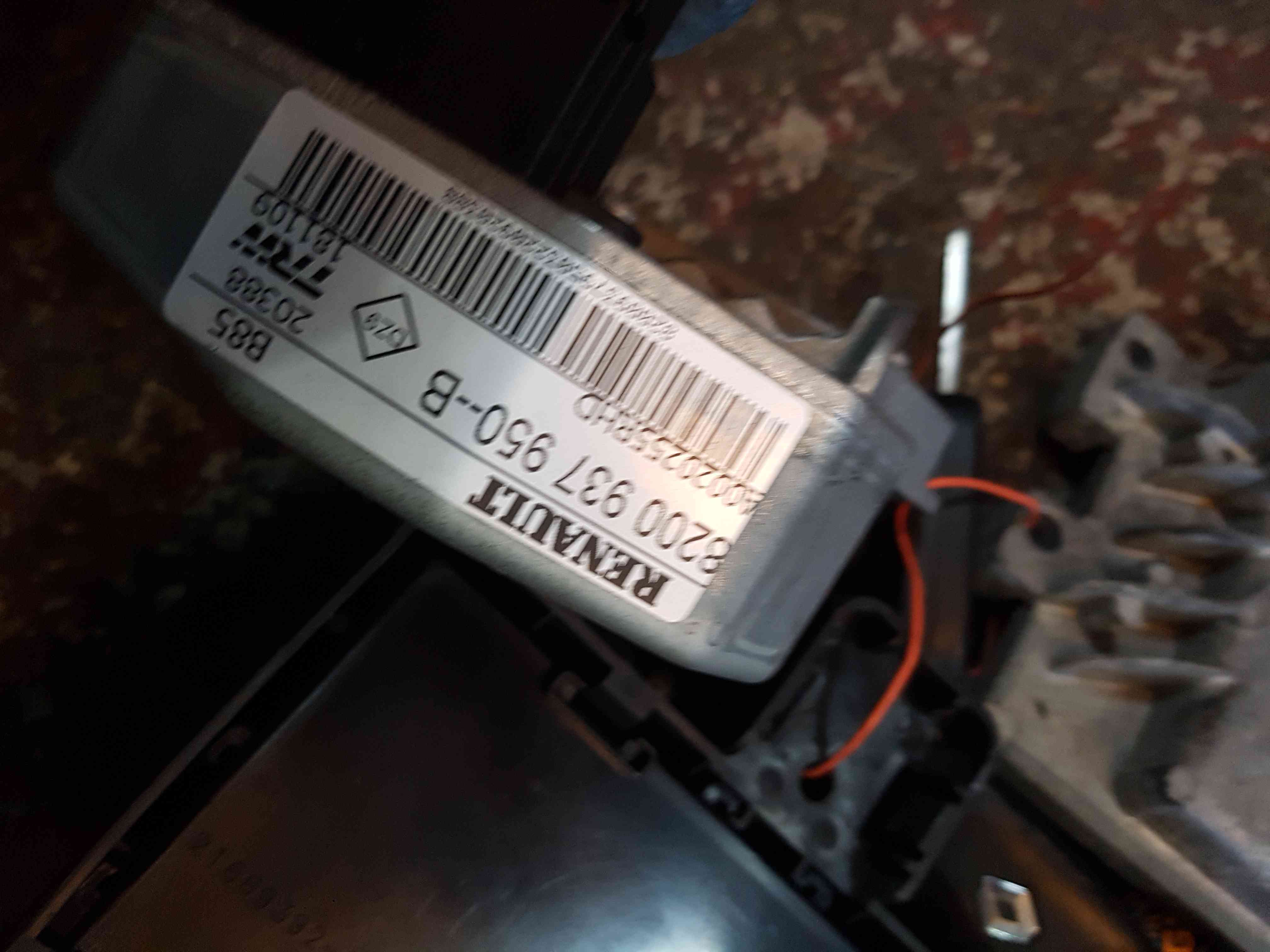 Thumb 5 Renault Clio MK3 2005-2012 1.2 TCE Ecu SET Uch BCM Immobiliser + 2 Keys