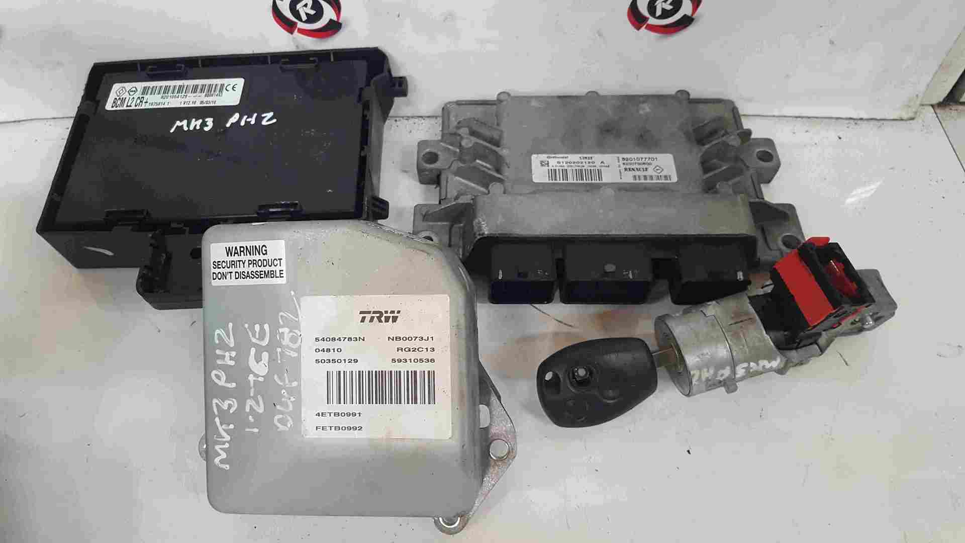 Renault Clio MK3 2005-2012 1.2 Tce ECU Set UCH BCM Immobiliser + Key Fob