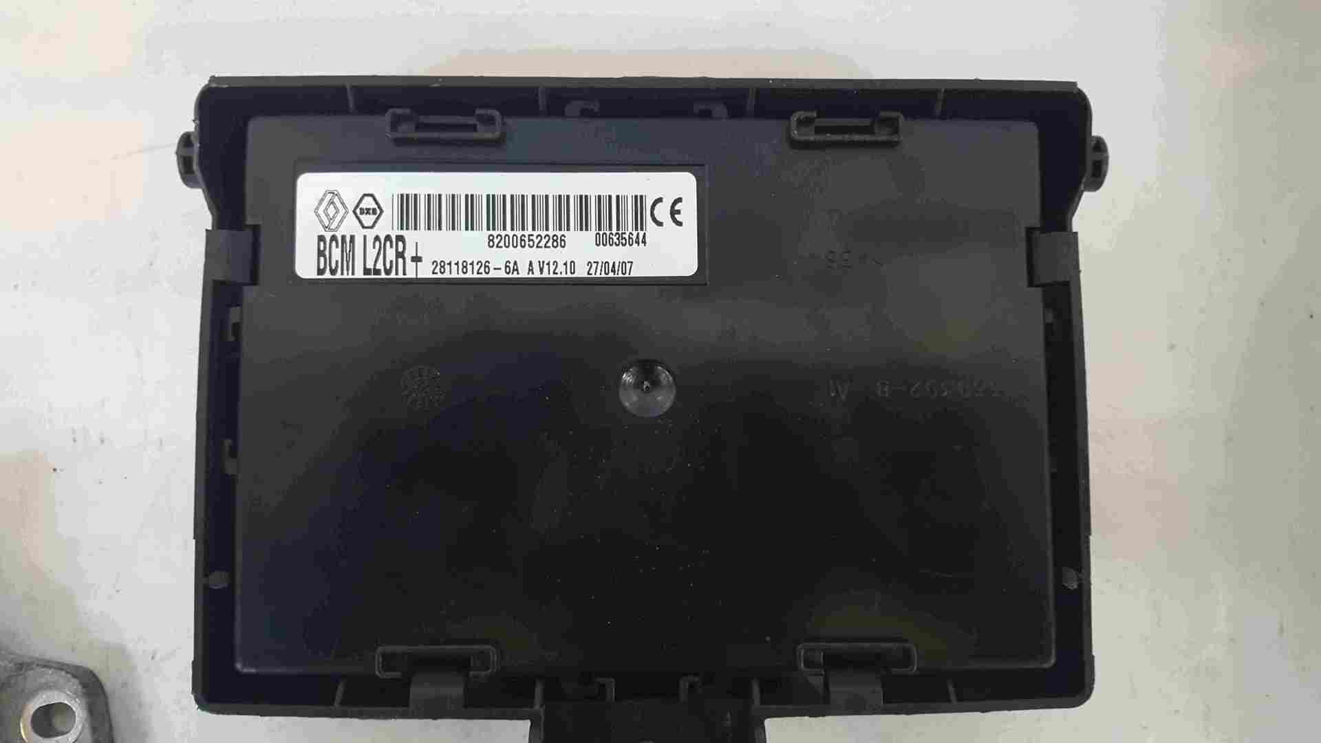 Thumb 3 Renault Clio MK3 2005-2012 1.4 16v ECU SET UCH BCM Immobiliser + Key Fob