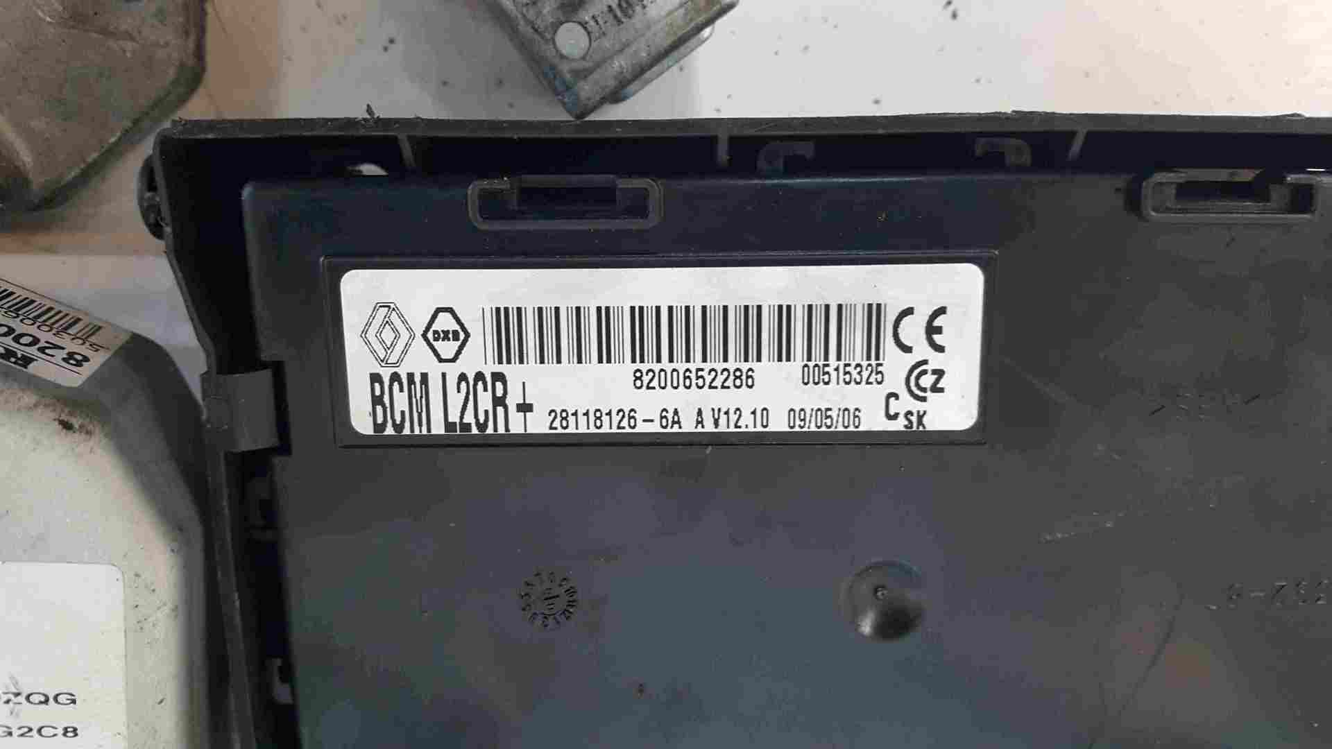 Thumb 5 Renault Clio MK3 2005-2012 1.4 16v ECU SET UCH BCM Immobiliser + Key Fob