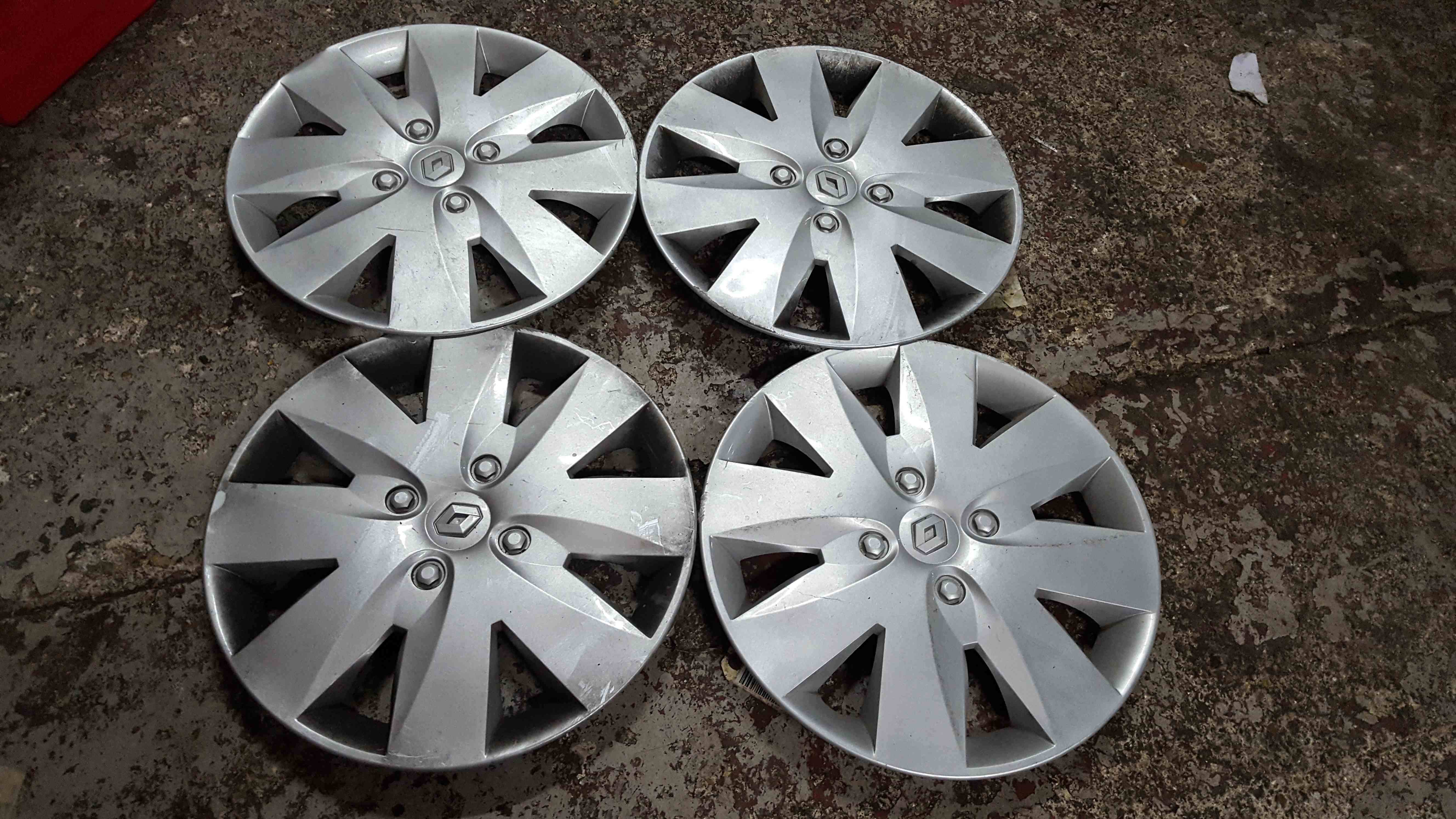 Renault Clio 2005-2012 15Inch Wheel Trims Cover X4 - Store - Renault Breakers - Car Parts & Spares Specialist