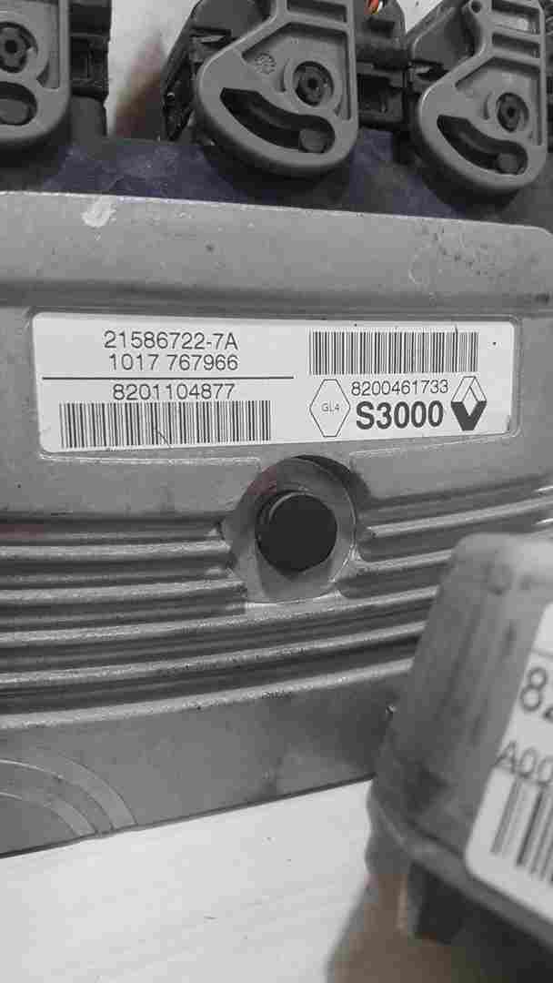Thumb 3 Renault Clio MK3 2005-2012 1.6 16v Automatic Gearbox ECU Computer 8201054129
