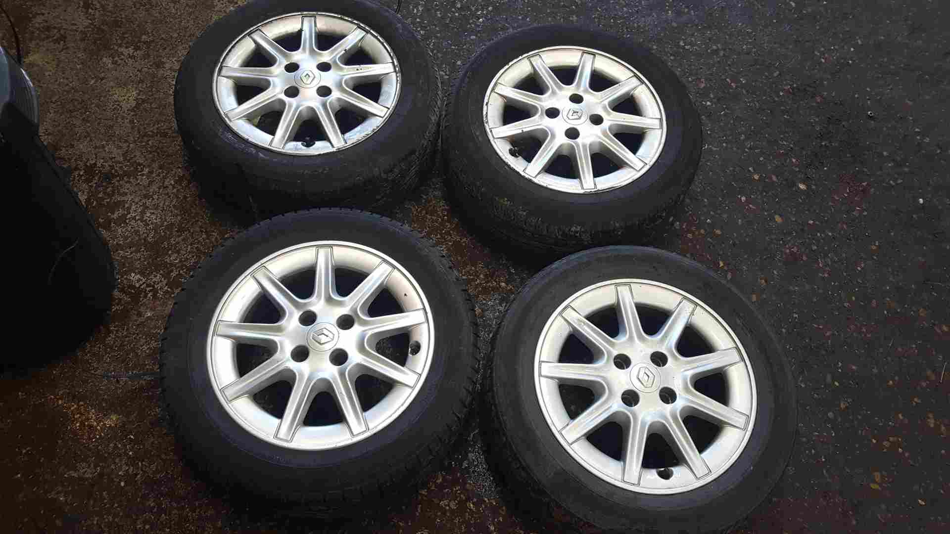 Thumb 2 Renault Clio MK3 2005-2012 Alcyone Alloy Wheels SET X4 15Inch