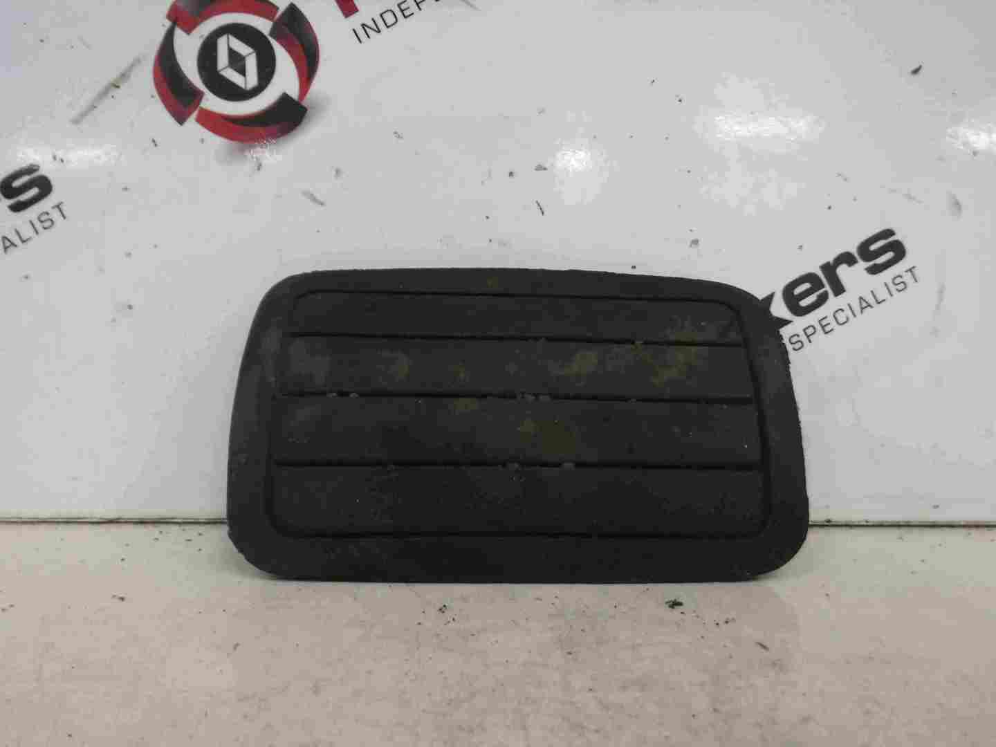 Renault Clio MK3 2005-2012 Brake Pedal Rubber Auto