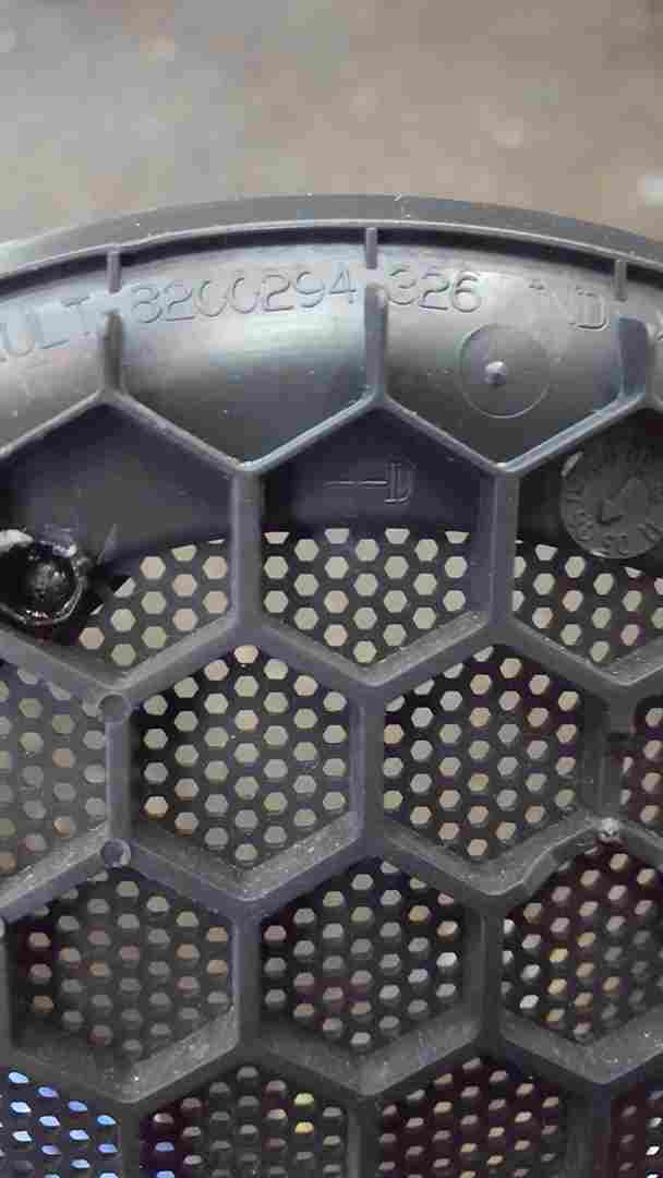 Thumb 4 Renault Clio MK3 2005-2012 Cabase Door Speaker Cover Grill 8200294326