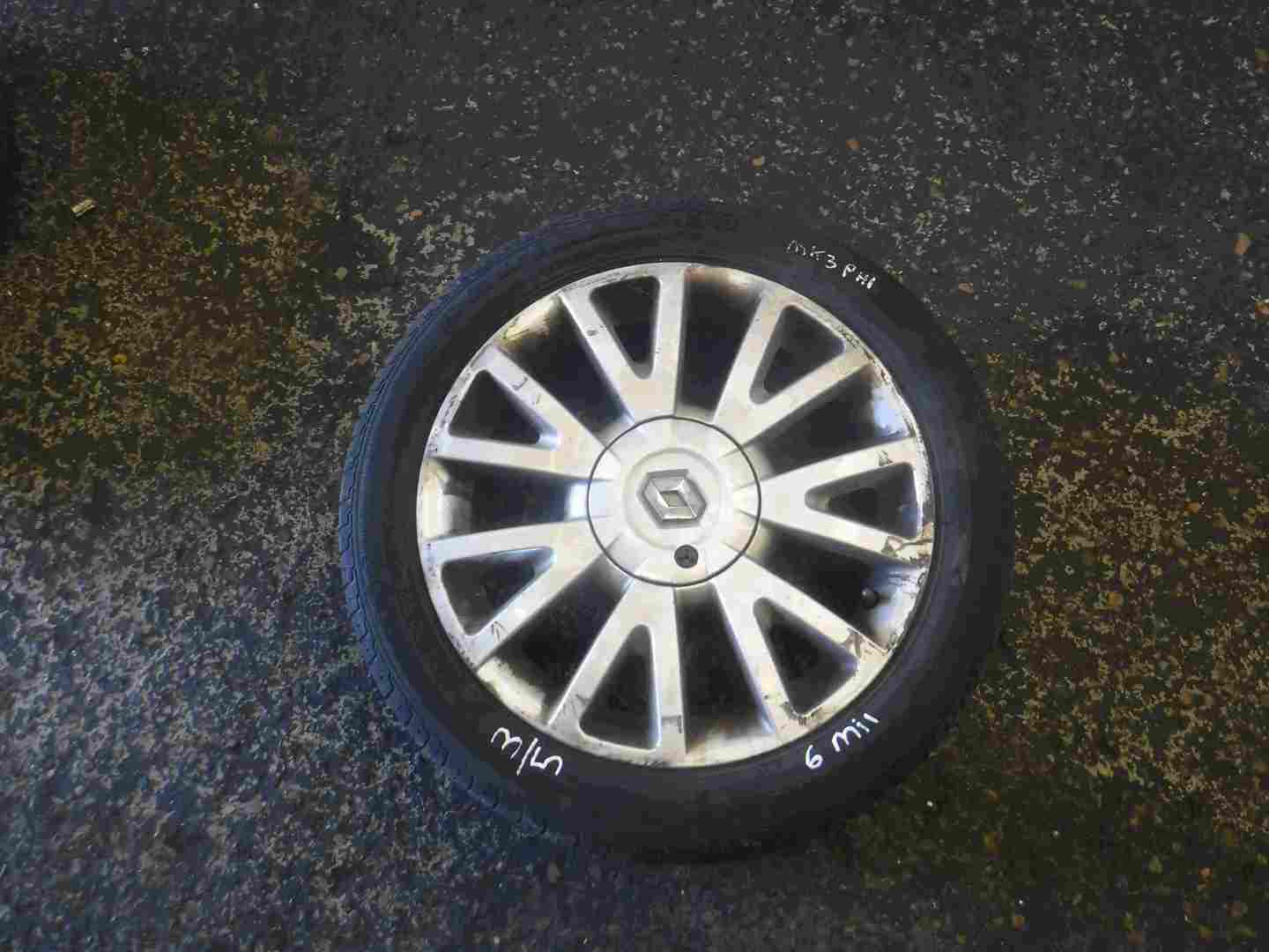 Renault Clio MK3 2005-2012 Canasta Alloy Wheel  195 50 16 6mm Tread