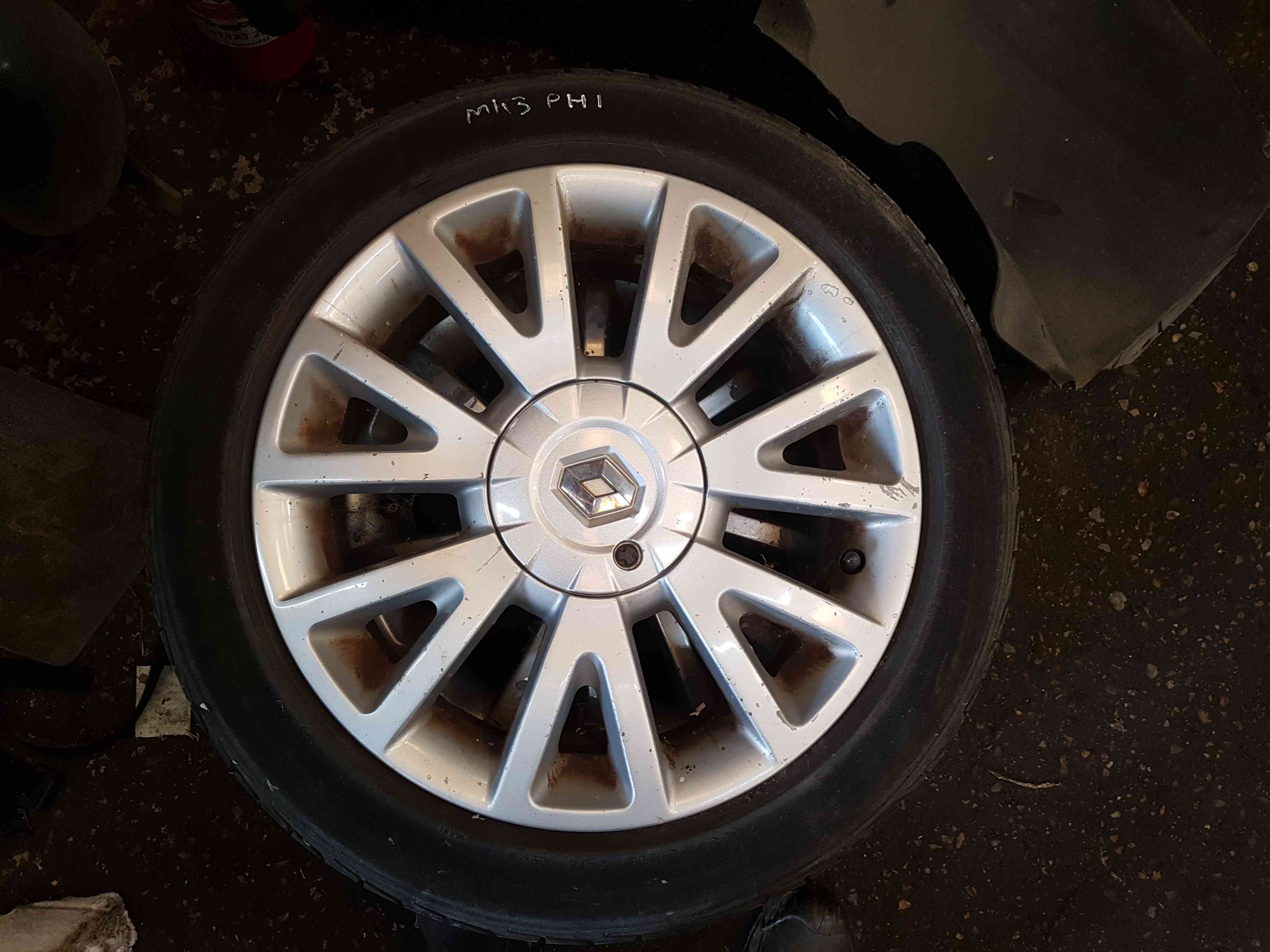 Thumb 7 Renault Clio MK3 2005-2012 Canasta Alloy Wheel 16INCH 3/5