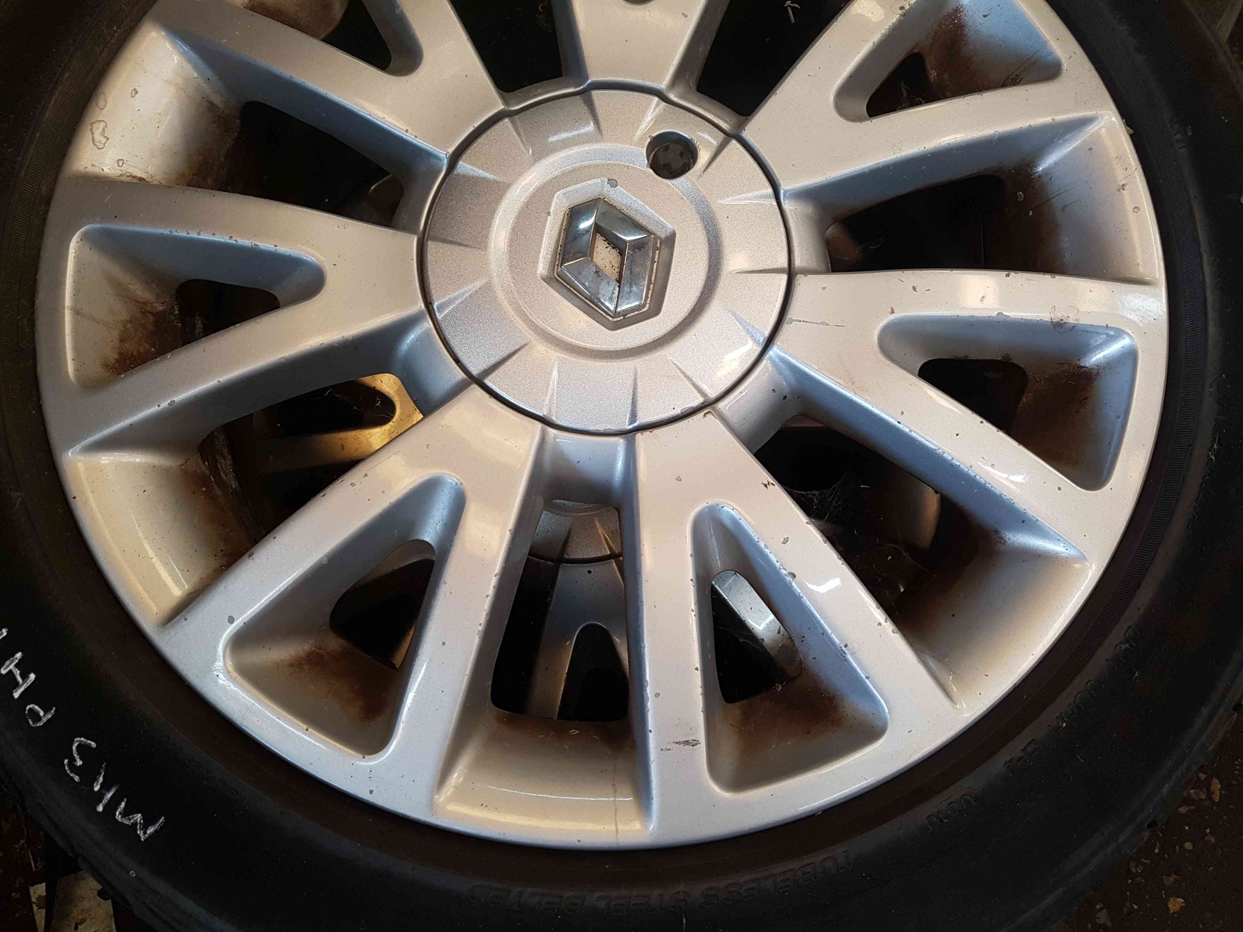 Thumb 9 Renault Clio MK3 2005-2012 Canasta Alloy Wheel 16INCH 3/5