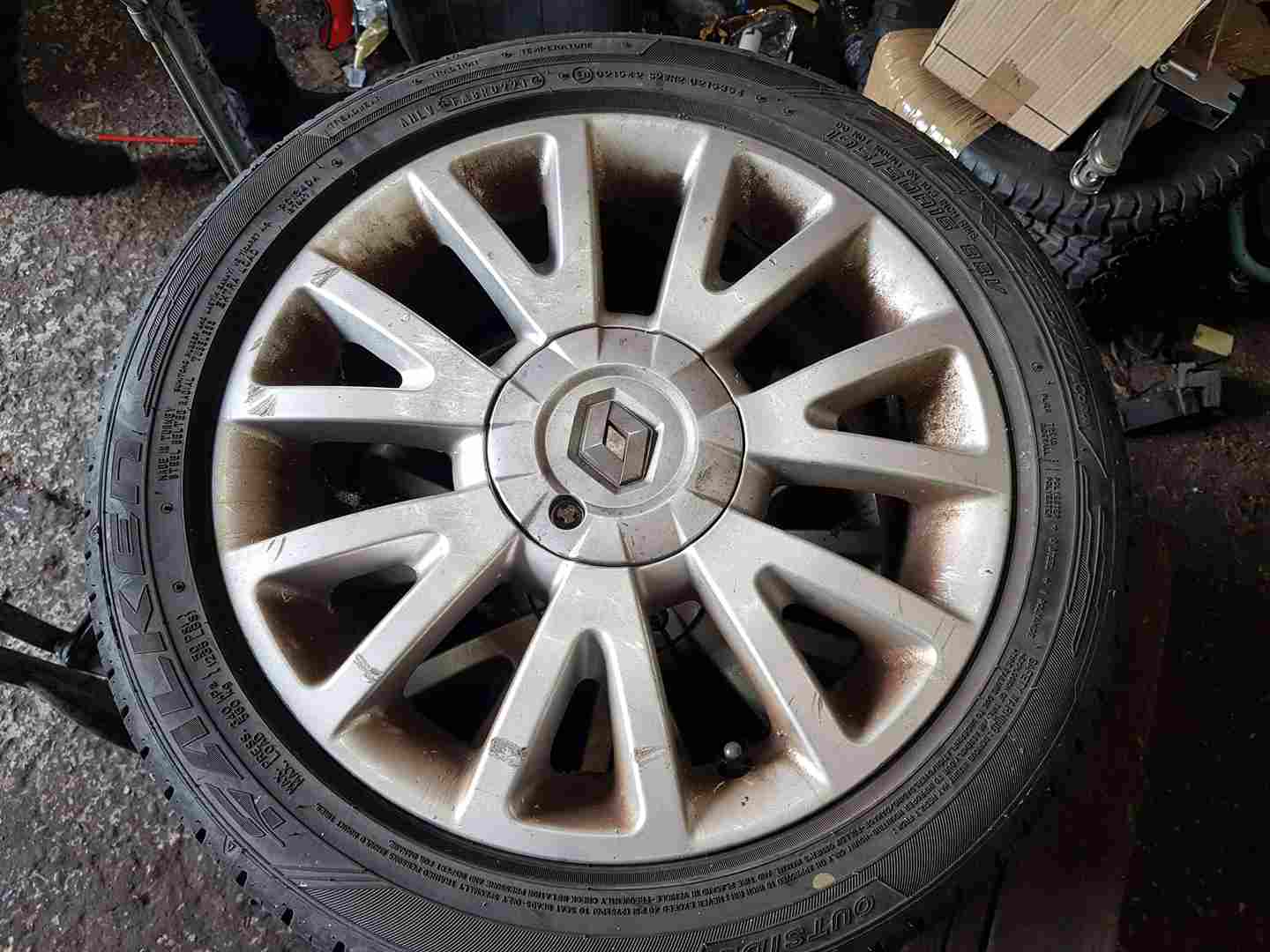 Thumb 5 Renault Clio MK3 2005-2012 Canasta Alloy Wheel + Tyre 195 50 16 6Mm Tread 3/5