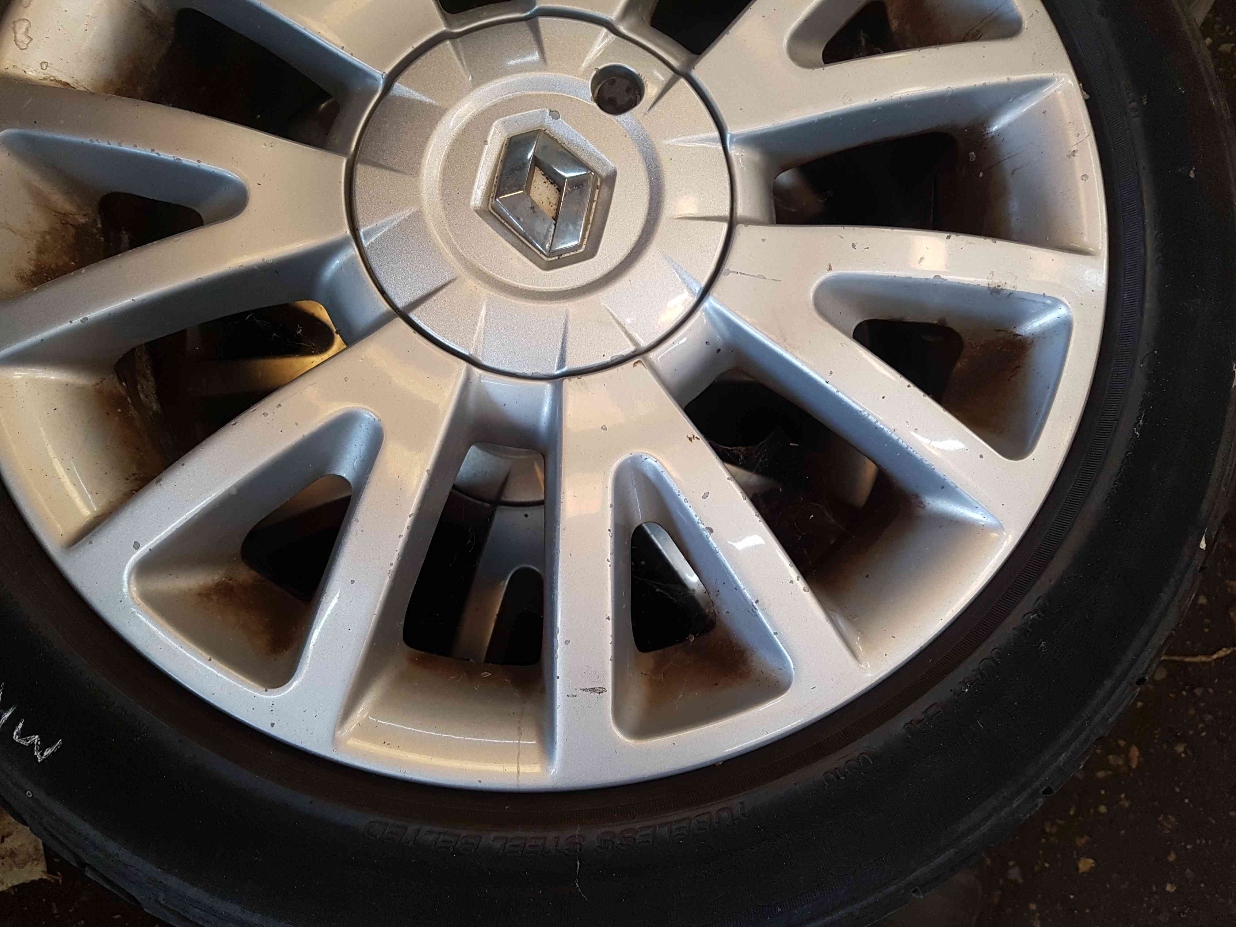 Thumb 3 Renault Clio MK3 2005-2012 Canasta Alloy Wheel 16INCH 3/5