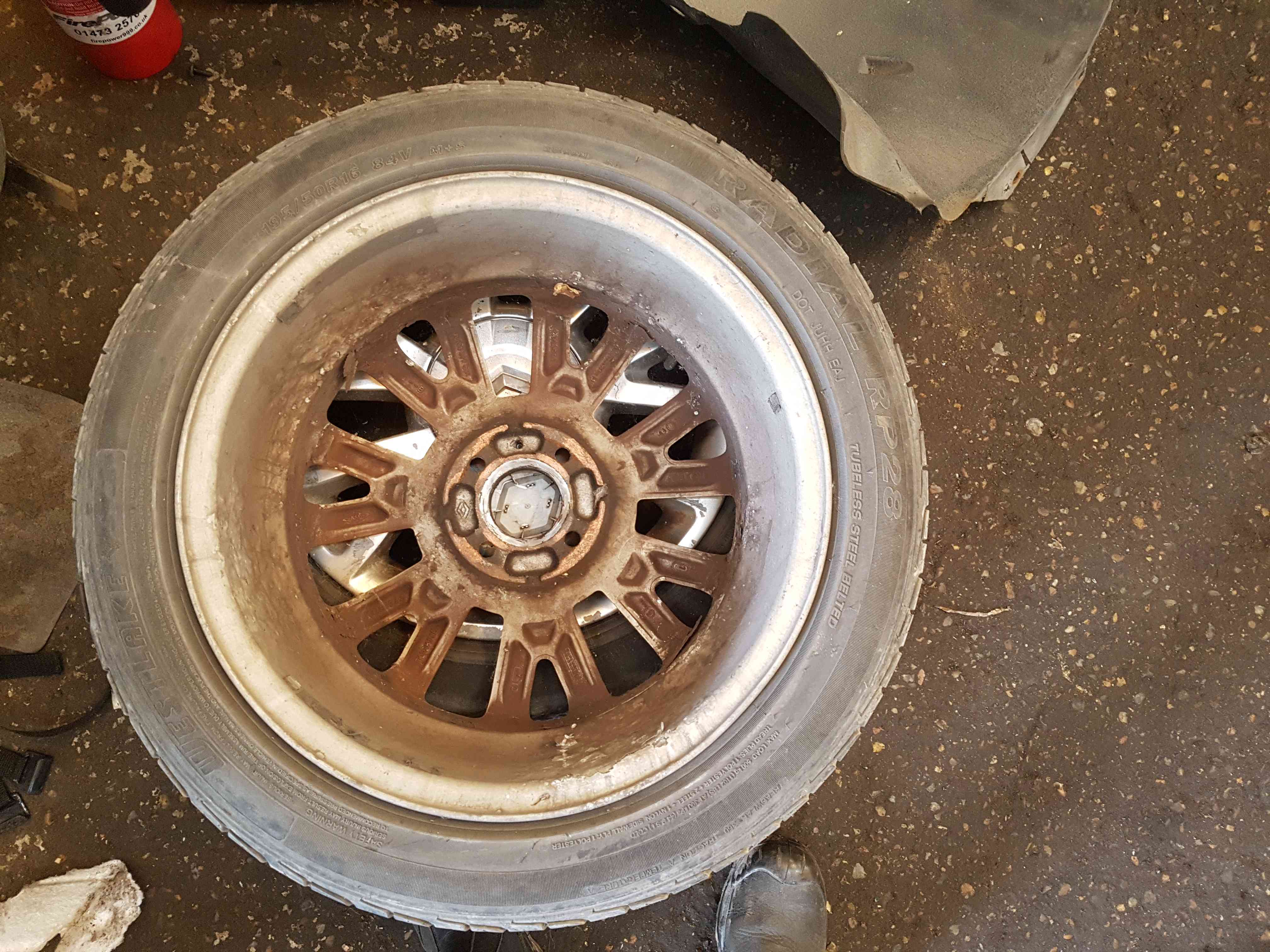 Thumb 5 Renault Clio MK3 2005-2012 Canasta Alloy Wheel 16INCH 3/5