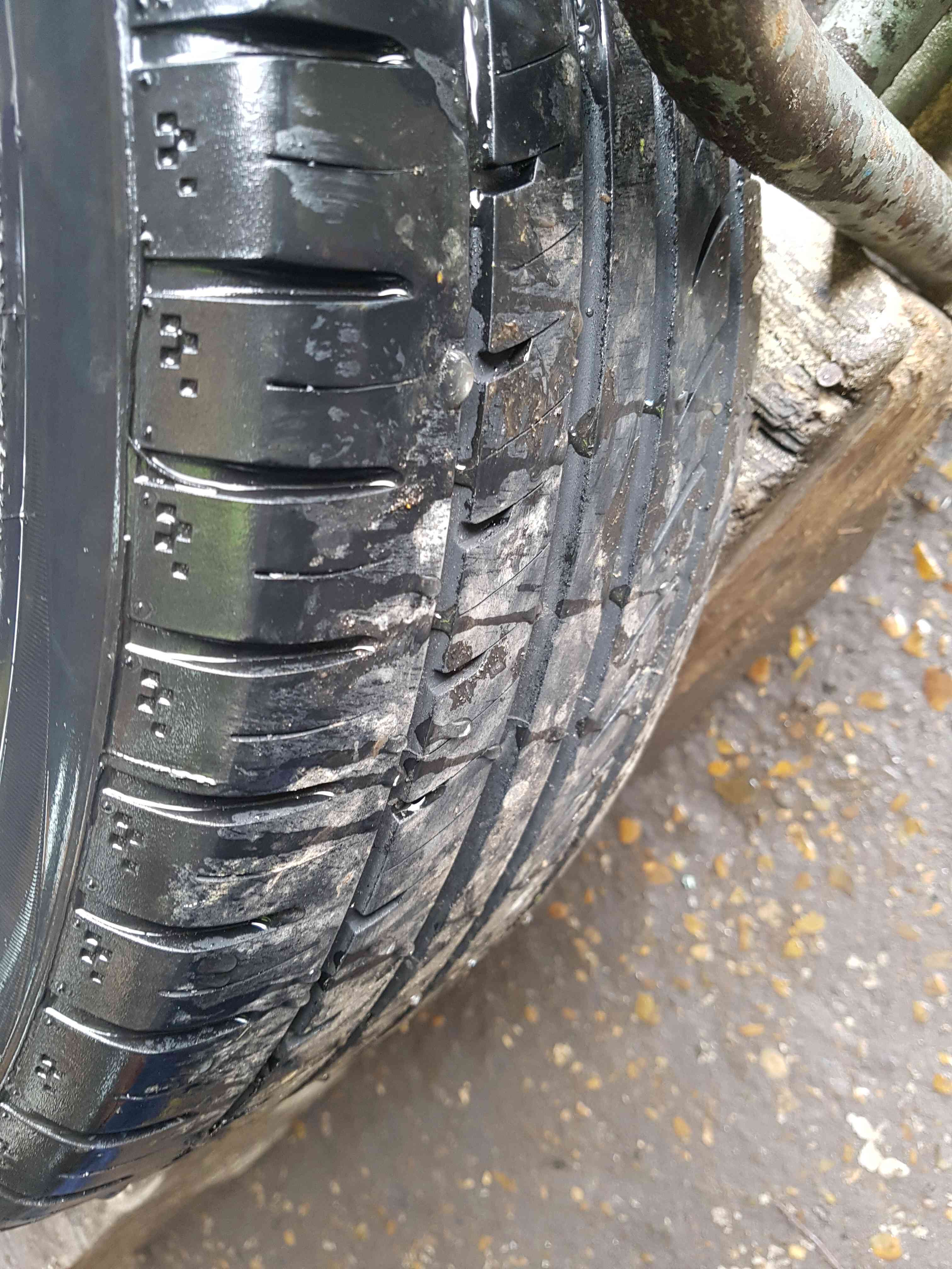 Thumb 7 Renault Clio MK3 2005-2012 Canasta Alloy Wheel + Tyre 195 50 16 7Mm Tread 4/5