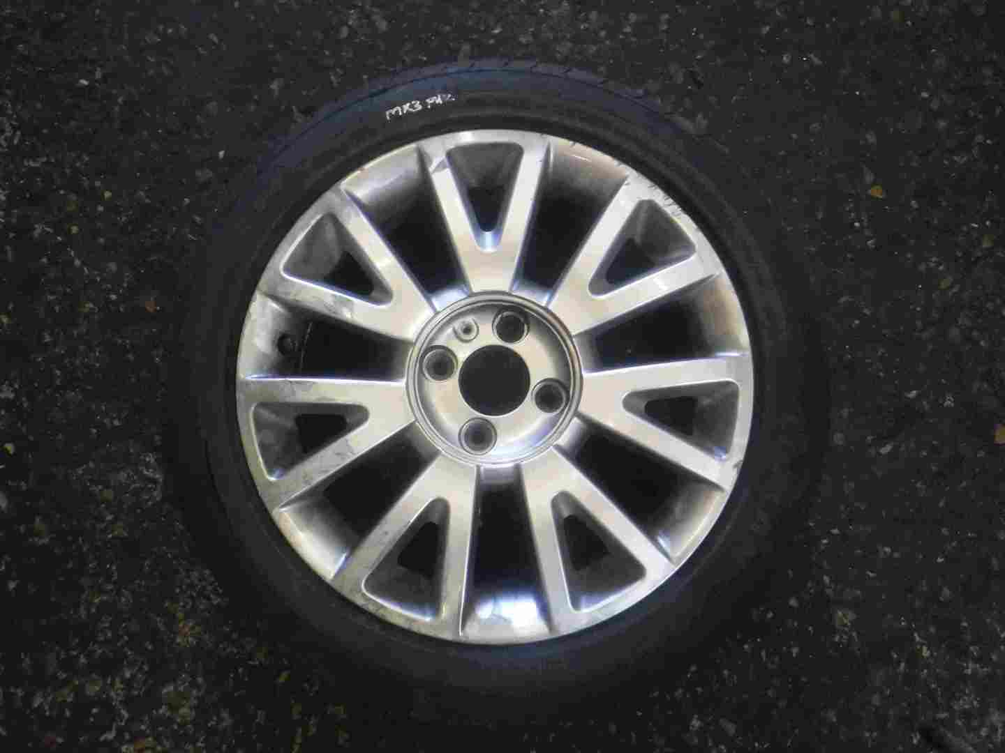 Renault Clio MK3 2005-2012 Canasta Alloy Wheel + Tyre 195 50 16 8mm Tread