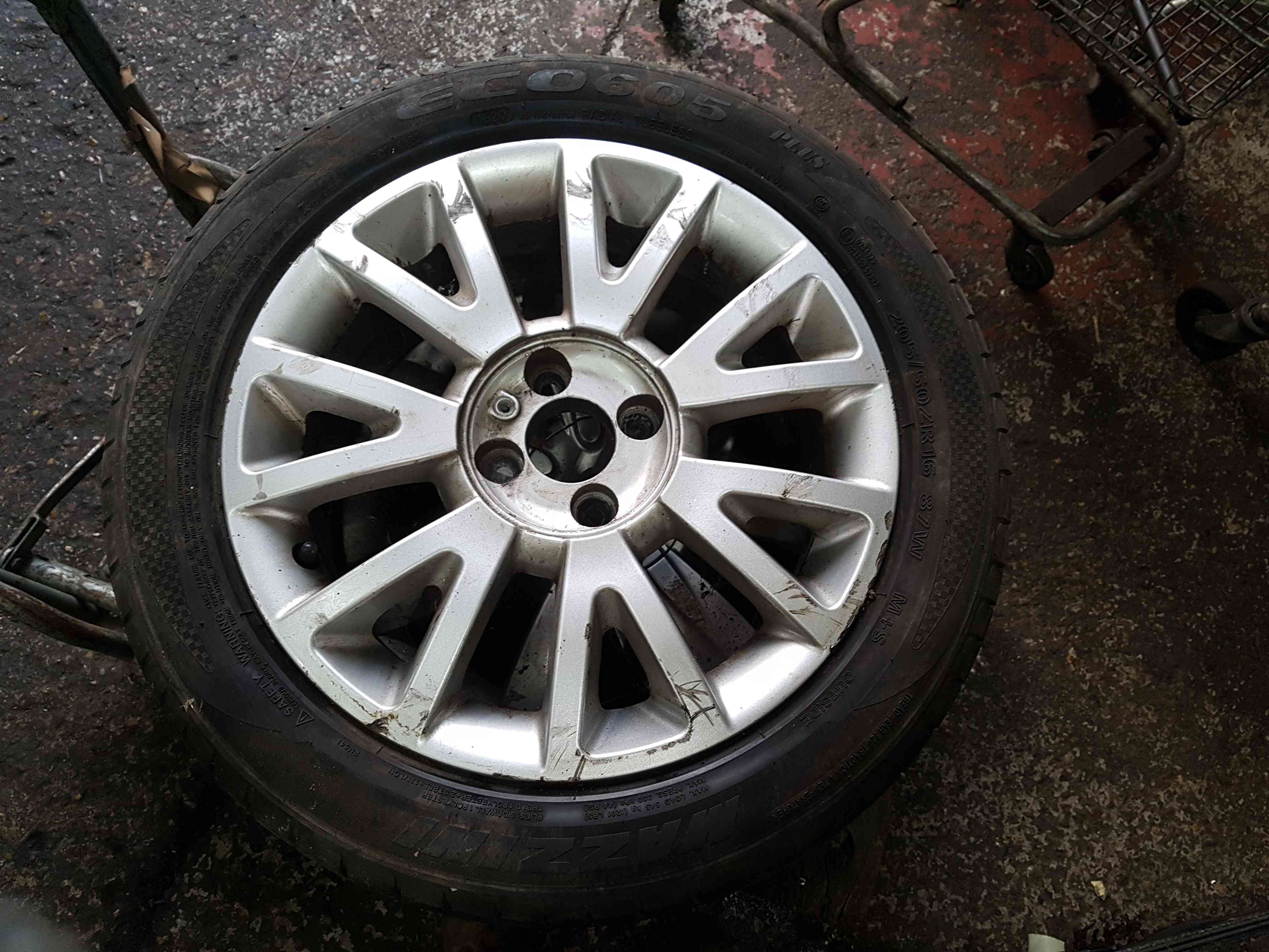 Renault Clio MK3 2005-2012 Canasta Alloy Wheel 16 Inch 3/5 8200666351 8201075834