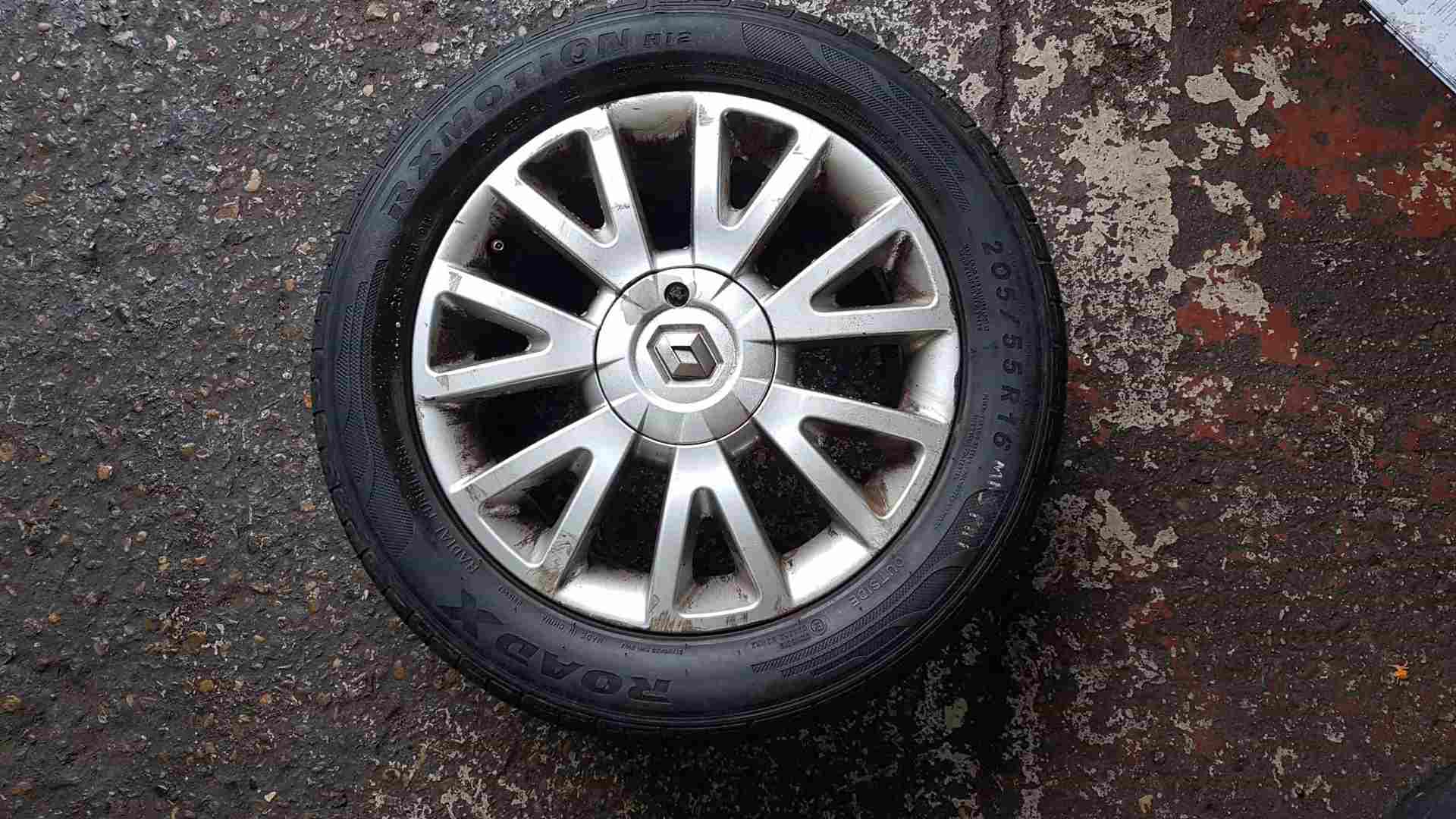 Renault Clio MK3 2005-2012 Canasta Alloy Wheel 16 Inch 3/5 8200666351 8201075834