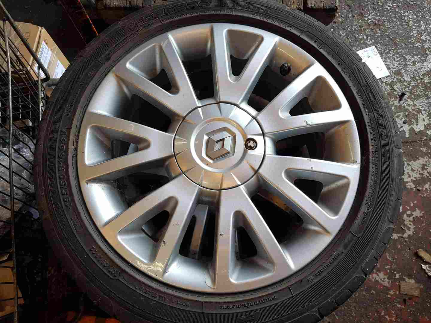Renault Clio MK3 2005-2012 Canasta Alloy Wheel 16 Inch 4/5 8201075834