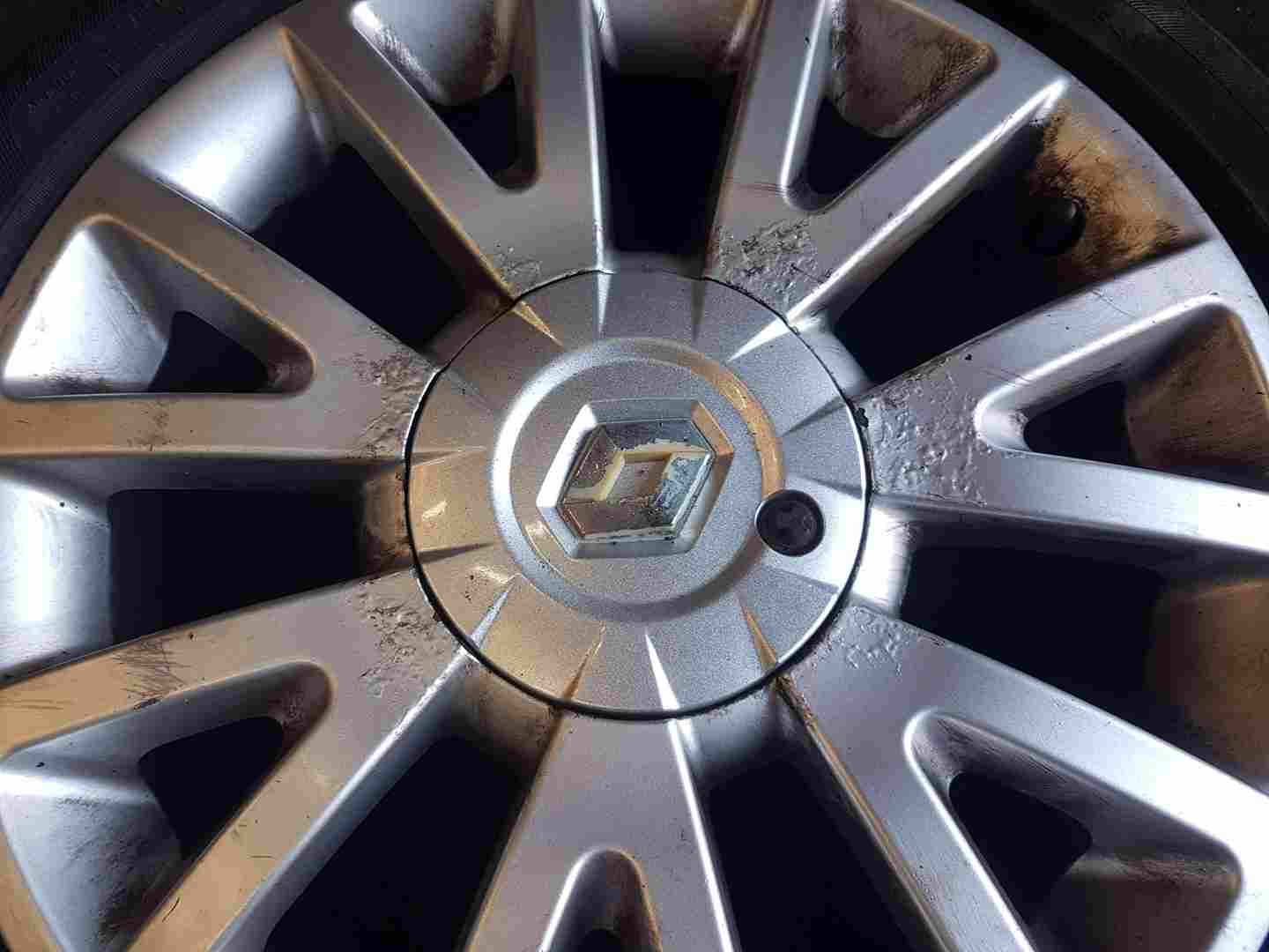 Thumb 2 Renault Clio MK3 2005-2012 Canasta Alloy Wheel 16Inch 3/5 8201075834
