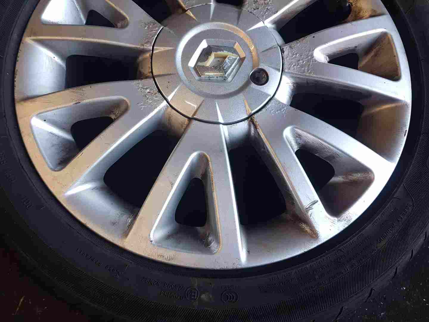 Thumb 3 Renault Clio MK3 2005-2012 Canasta Alloy Wheel 16Inch 3/5 8201075834