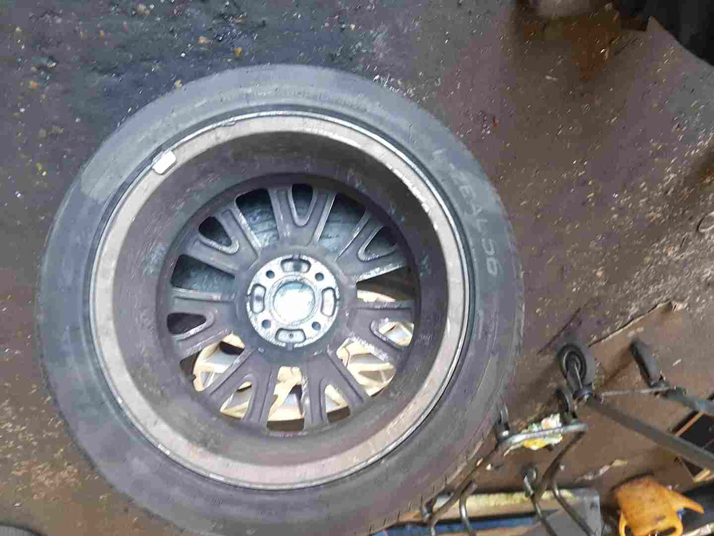 Thumb 5 Renault Clio MK3 2005-2012 Canasta Alloy Wheel 16Inch 3/5 8201075834