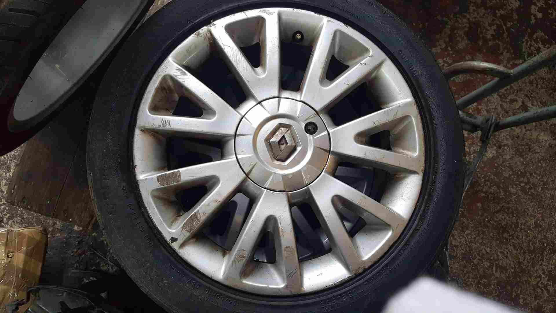 Renault Clio MK3 2005-2012 Canasta Alloy Wheel 16Inch 3/5