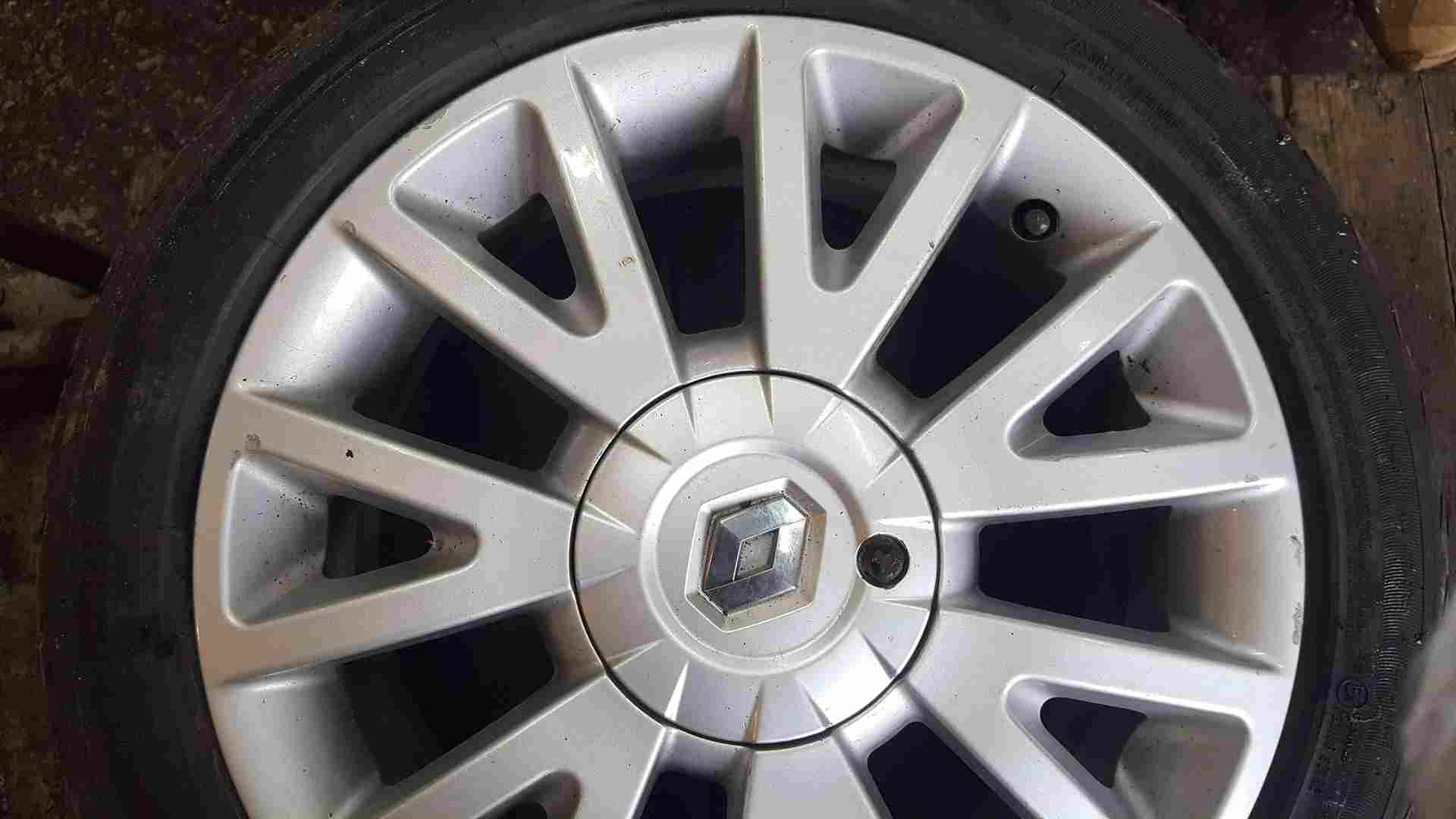 Thumb 4 Renault Clio MK3 2005-2012 Canasta Alloy Wheel 16Inch 4/5 