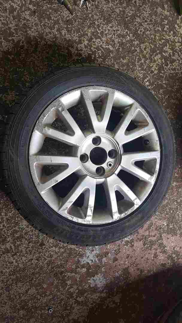 Thumb 2 Renault Clio MK3 2005-2012 Canasta Alloy Wheel 16Inch 7mm tyre Curbing 3/5