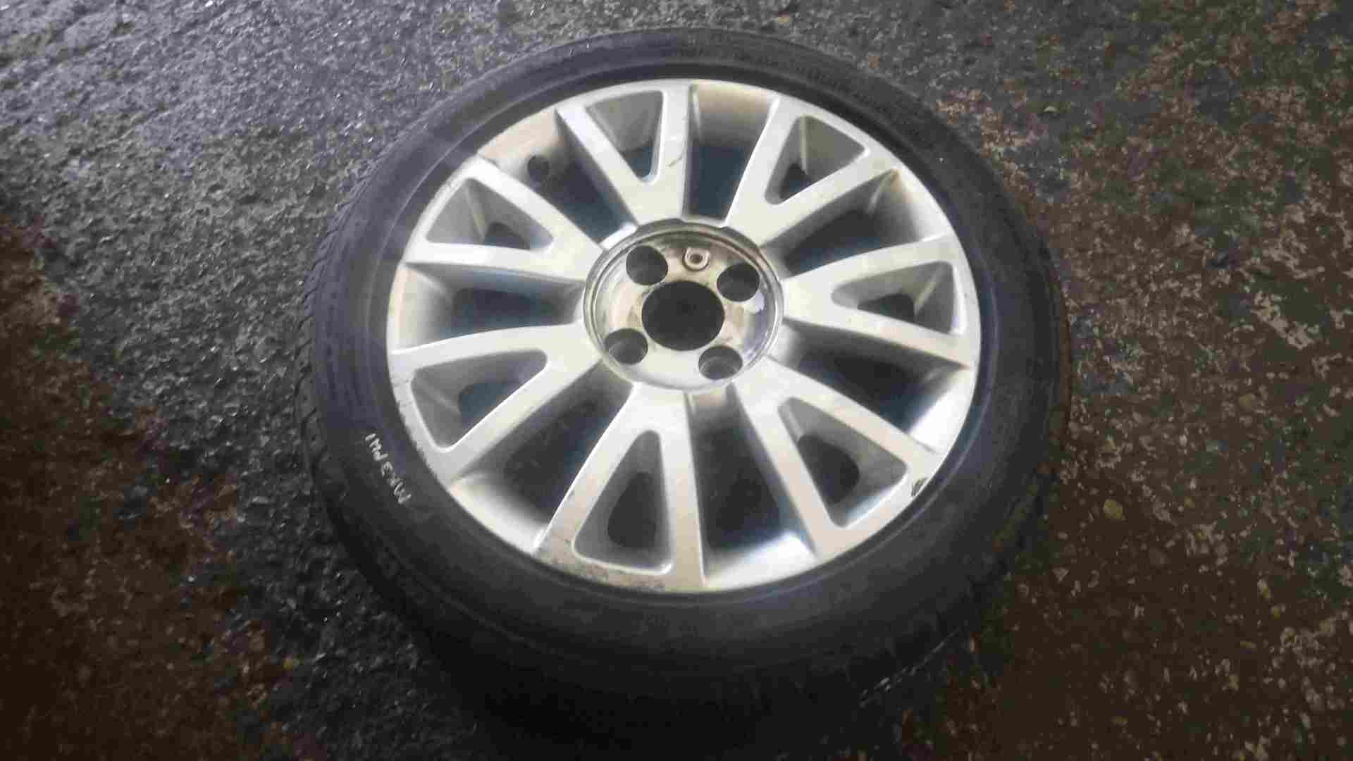 Renault Clio MK3 2005-2012 Canasta Alloy Wheel 16inch + Tyre 195 50 16 5mm