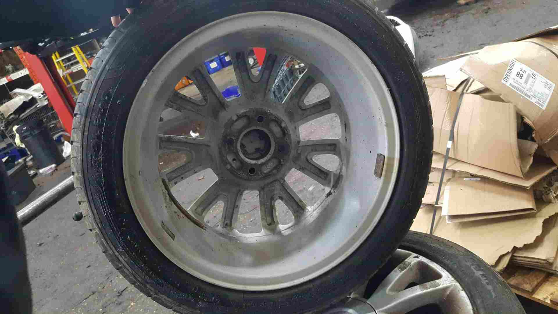 Thumb 3 Renault Clio MK3 2005-2012 Canasta Alloy Wheel 4/5