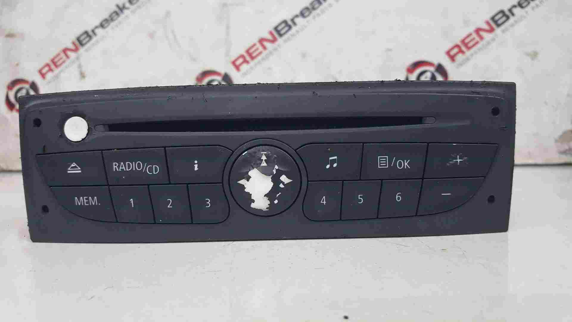 Thumb 5 Renault Clio MK3 2005-2012 Cd Player Radio + Code 281150038R