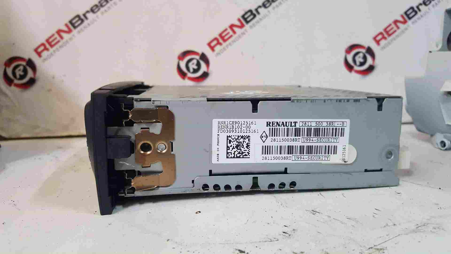 Thumb 2 Renault Clio MK3 2005-2012 Cd Player Radio + Code 281150038R 3/5