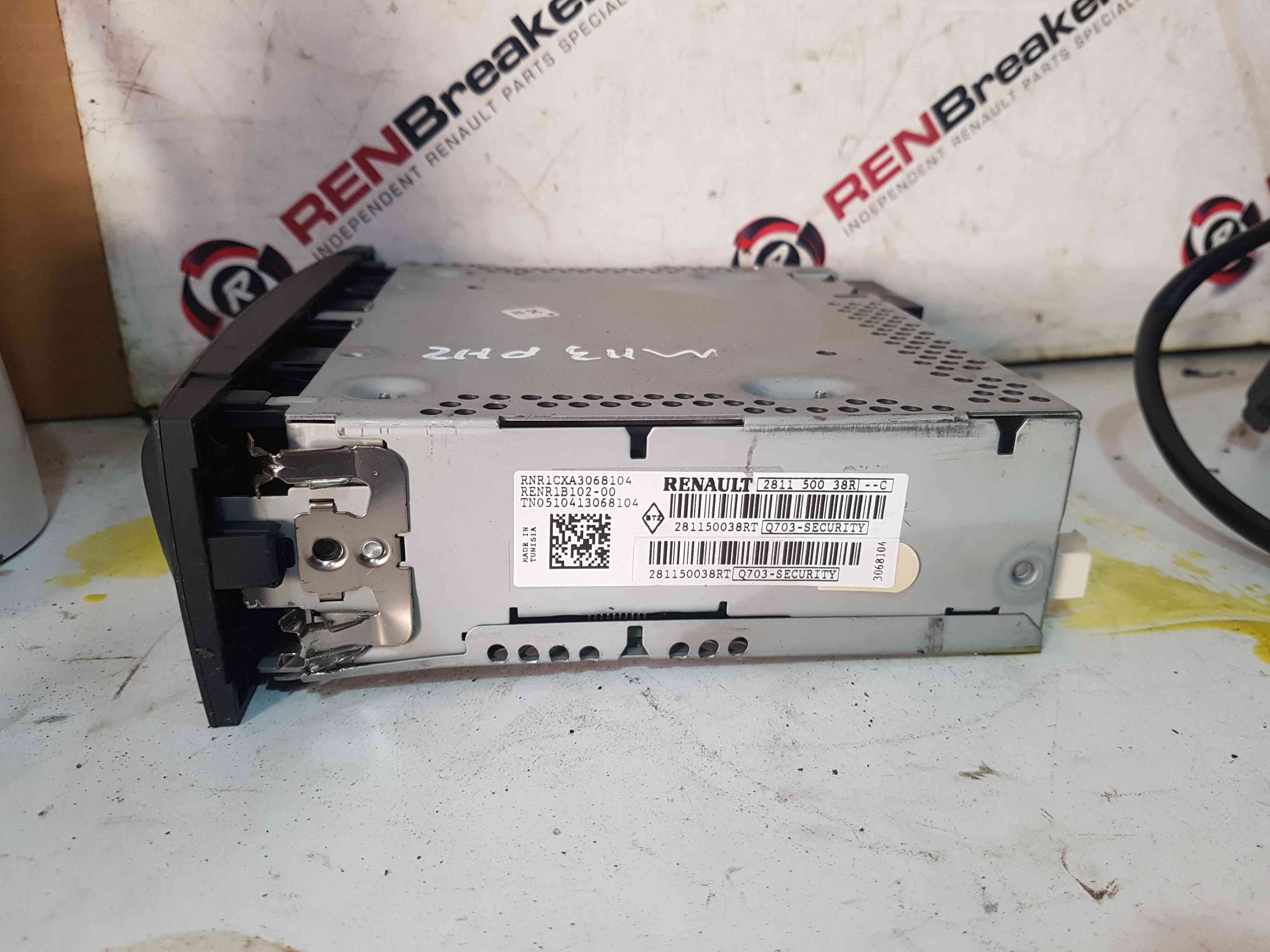Thumb 4 Renault Clio MK3 2005-2012 Cd Player Radio + Code 281150038R
