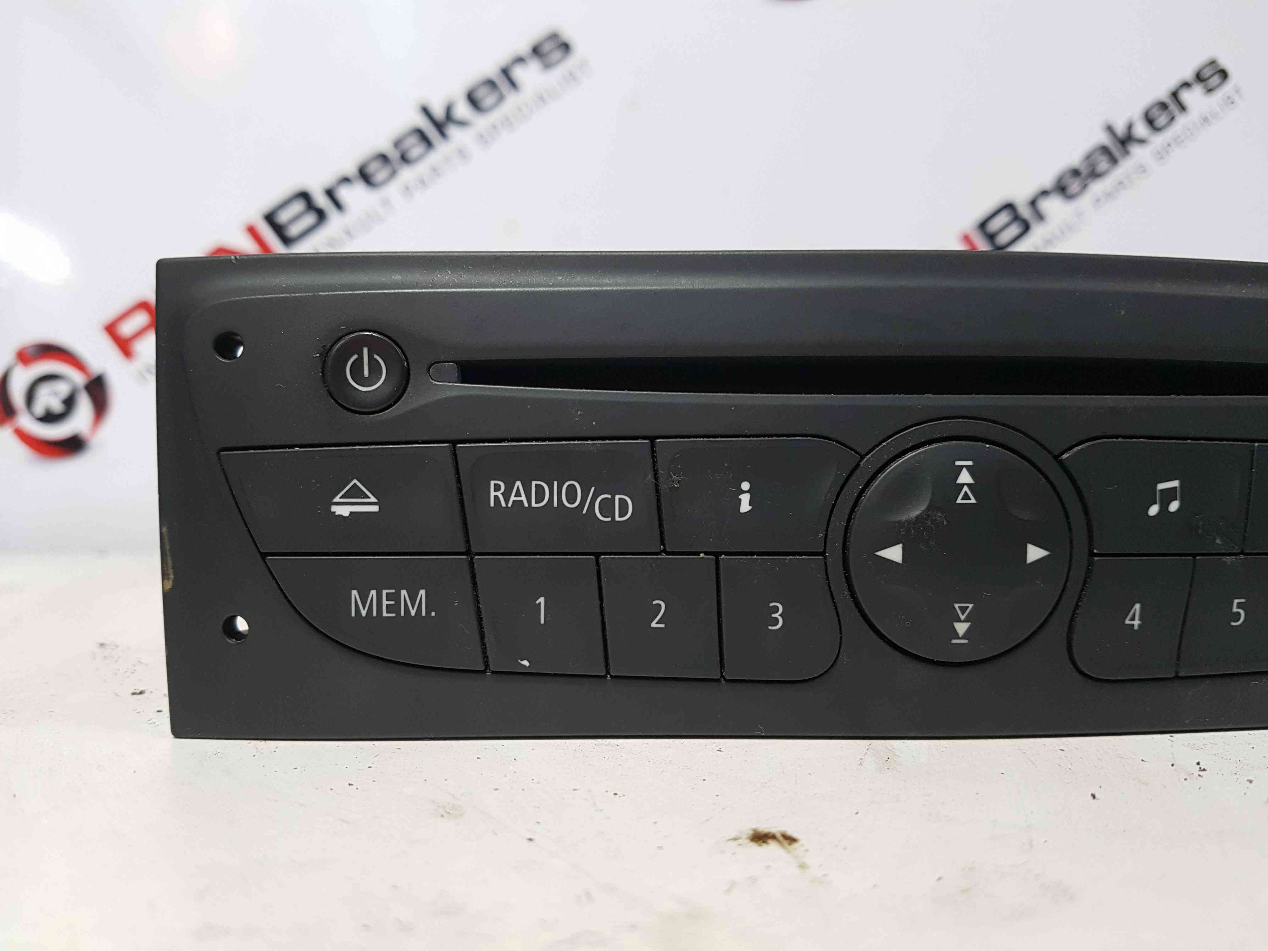Thumb 4 Renault Clio MK3 2005-2012 Cd Player Radio + Code 281150038R