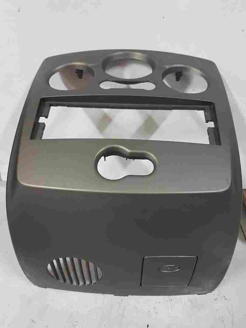 Thumb 2 Renault Clio MK3 2005-2012 Centre Dashboard Heater Cd Player Surround Bronze