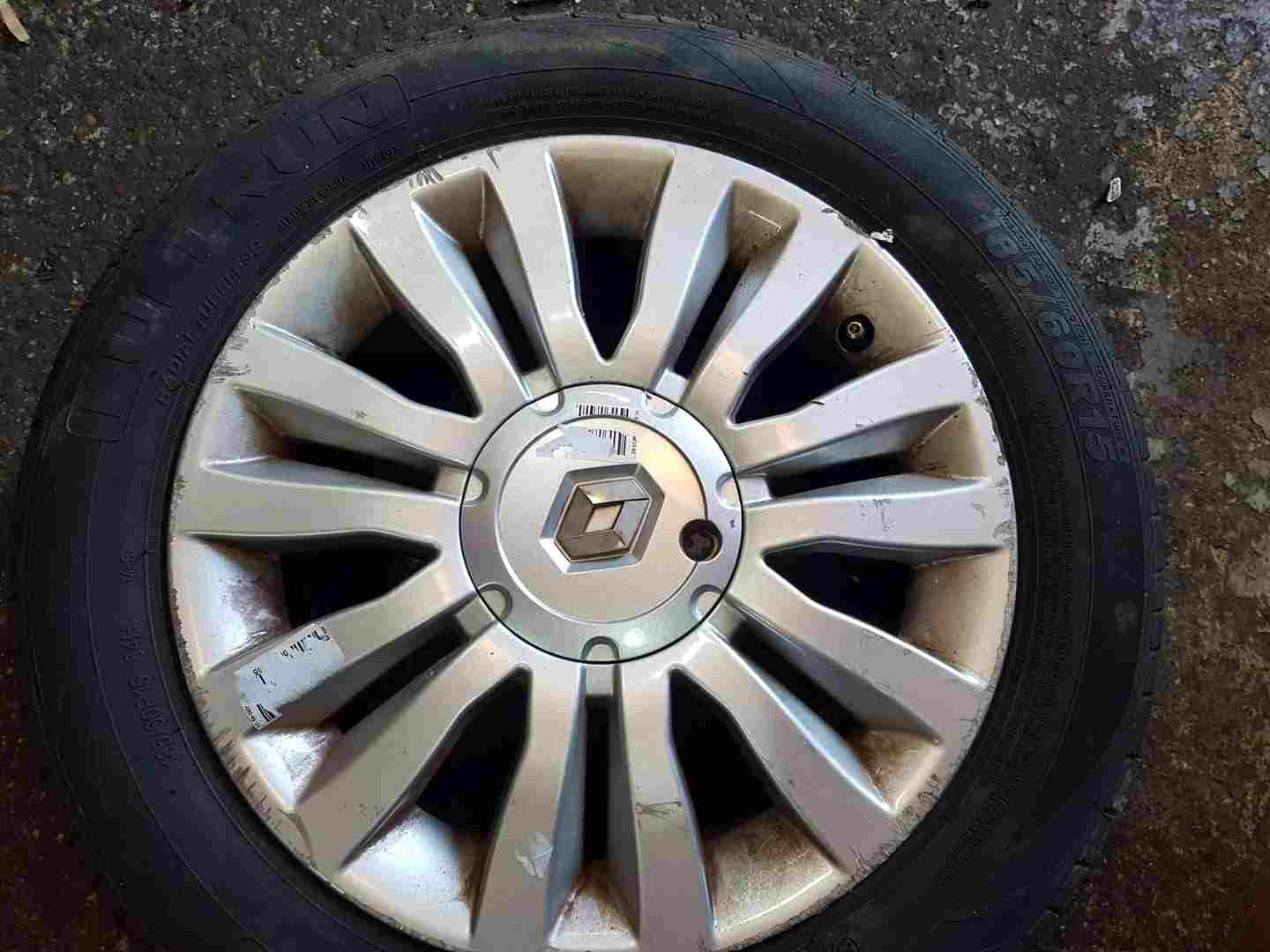 Thumb 2 Renault Clio MK3 2005-2012 DEL Arte Alloy Wheel 3/5 15Inch 8200846129