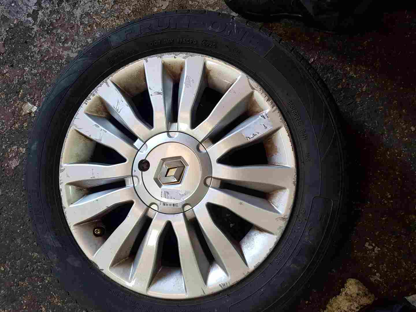 Thumb 7 Renault Clio MK3 2005-2012 DEL Arte Alloy Wheel 3/5 15Inch 8200846129